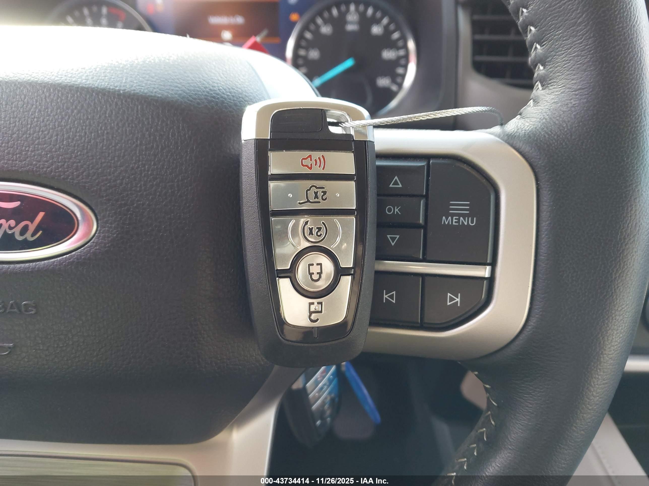 FORD EXPEDITION image 11