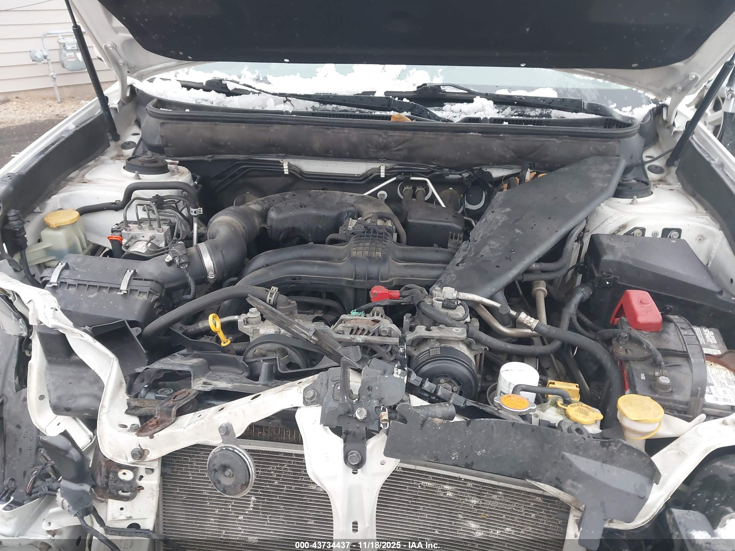 SUBARU OUTBACK image 10