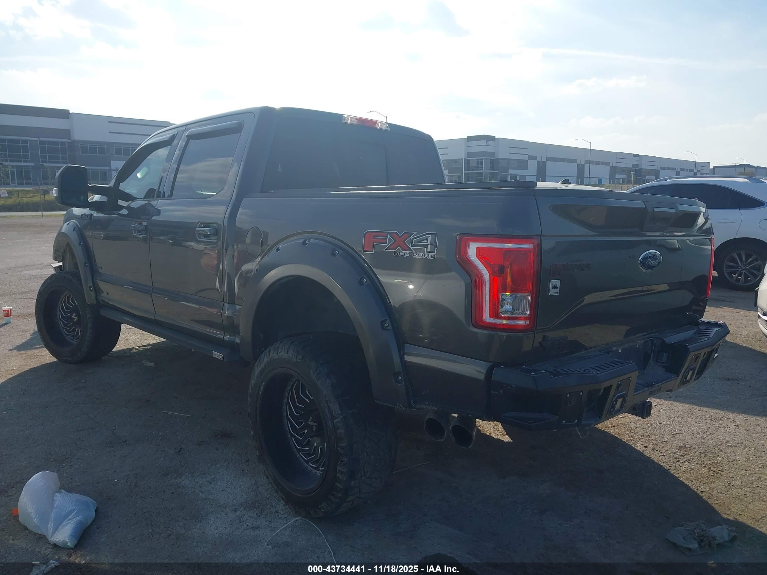 FORD F-150 image 3