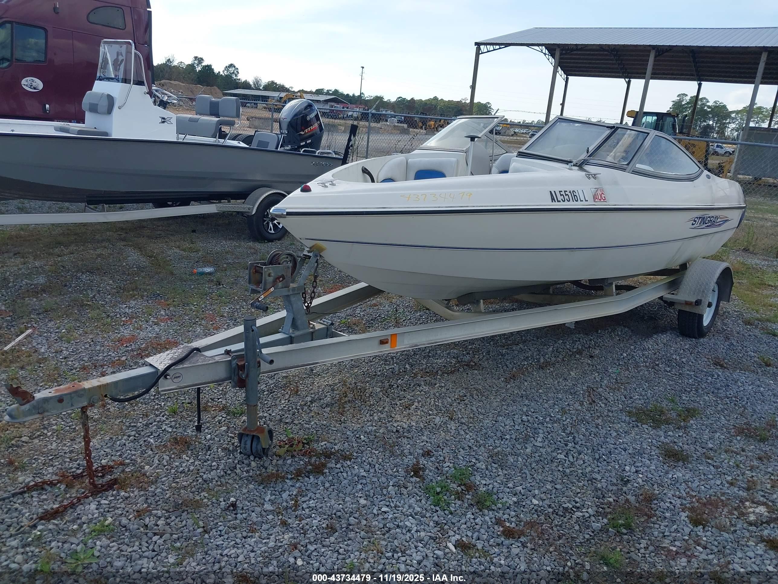 STINGRAY 180 image 2
