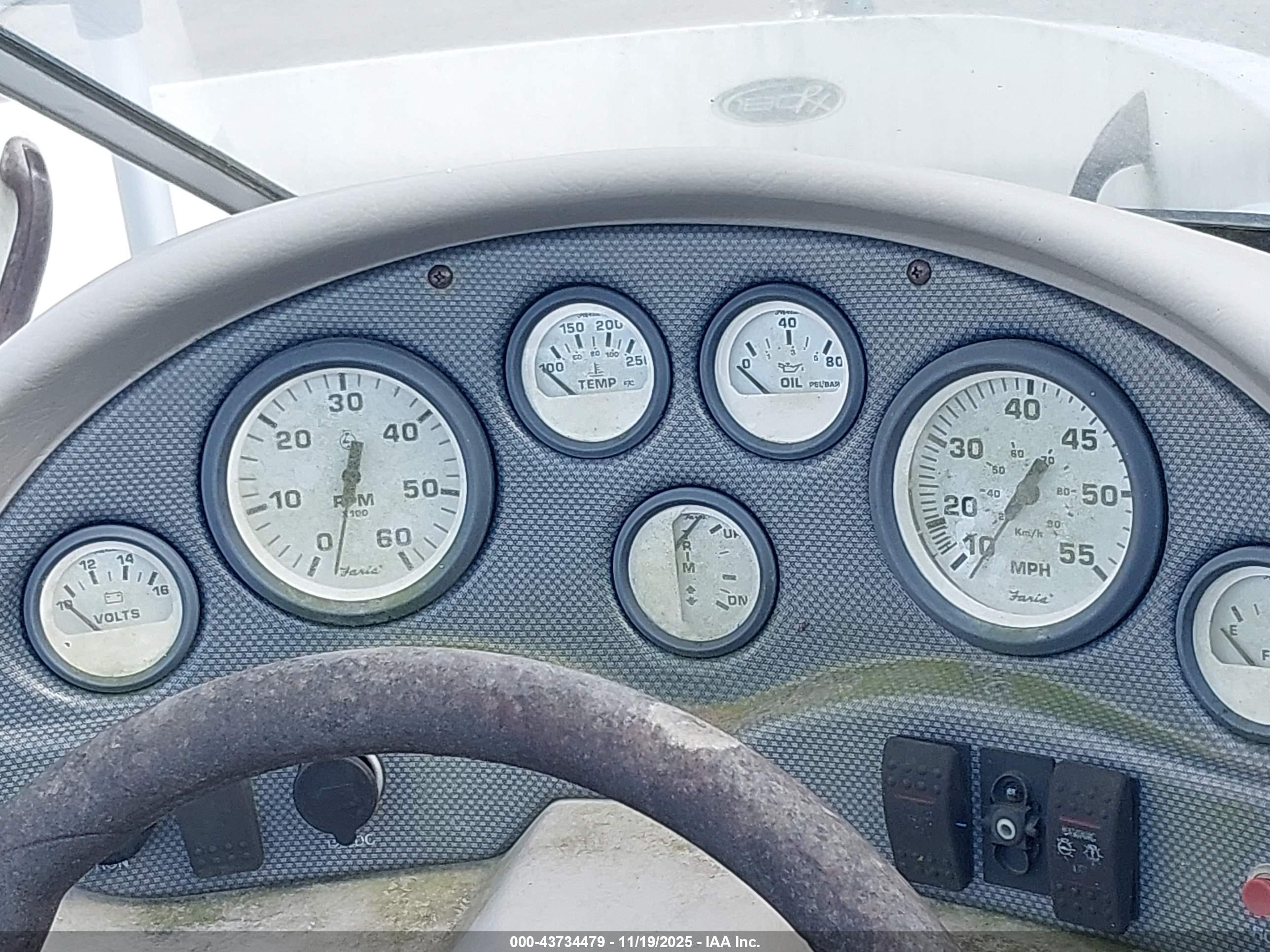 STINGRAY 180 image 7