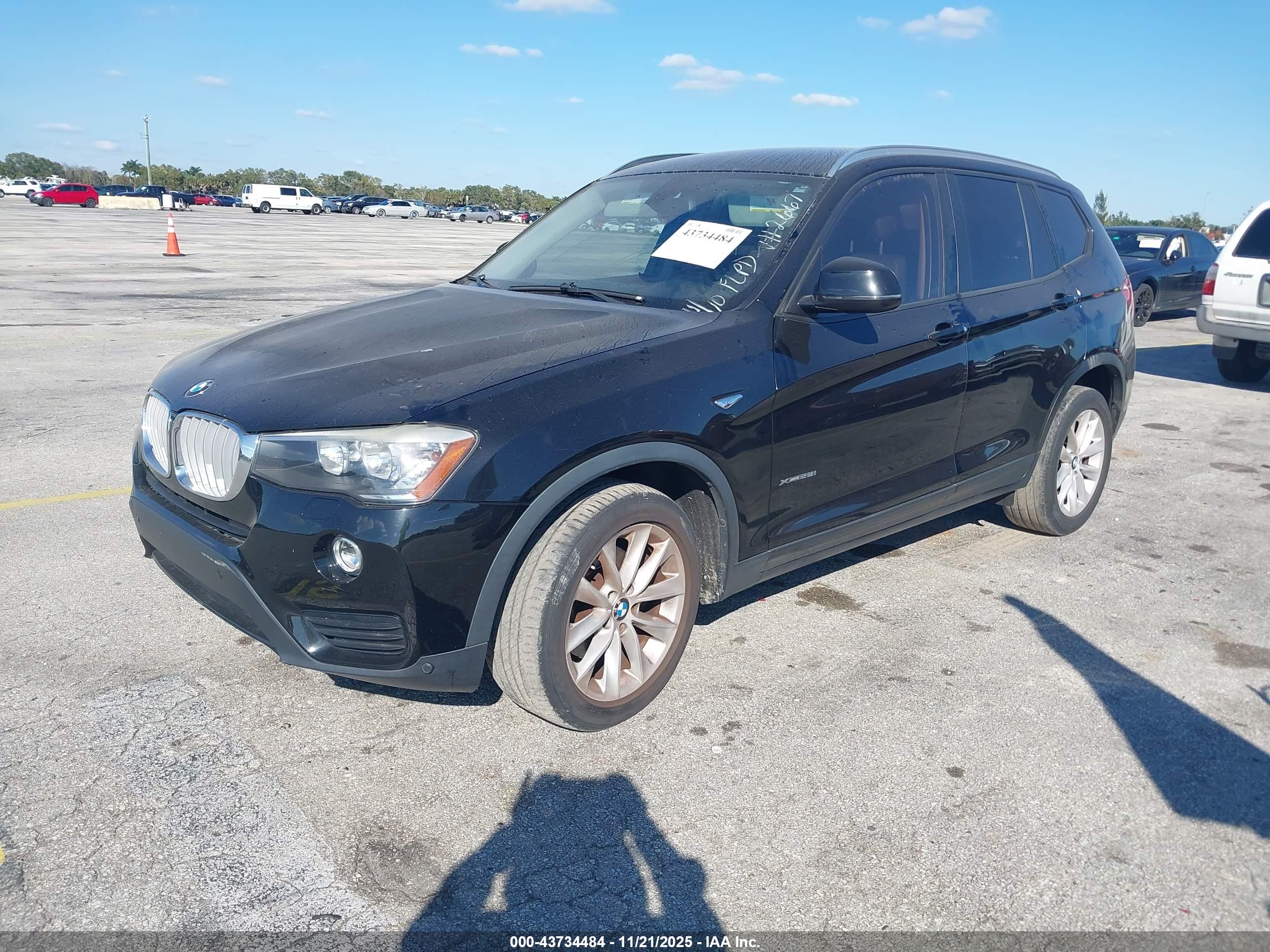 BMW X3 image 2