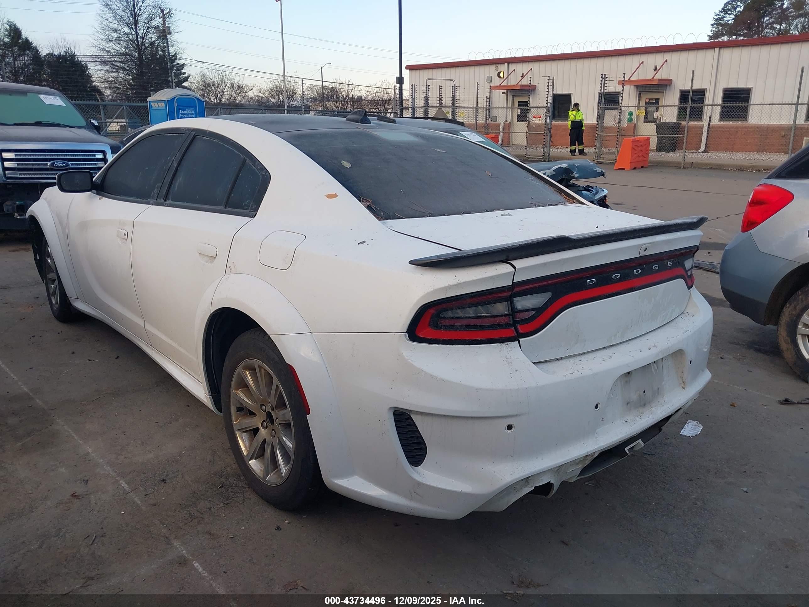 DODGE CHARGER image 3