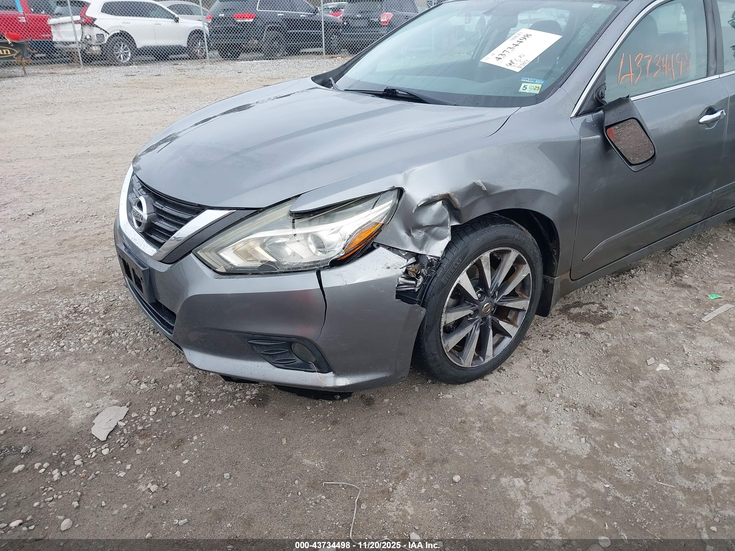 NISSAN ALTIMA image 6