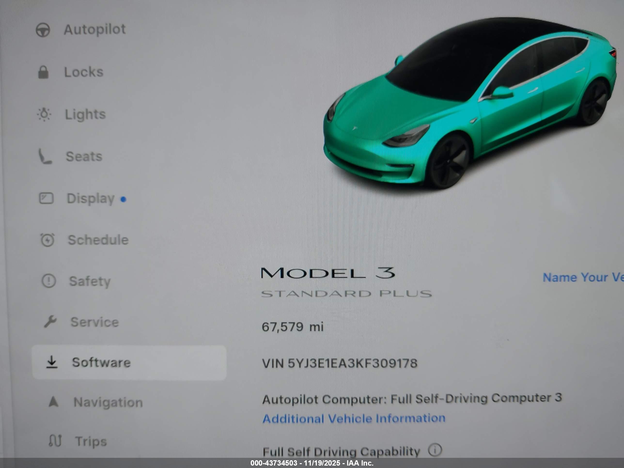 TESLA MODEL image 7
