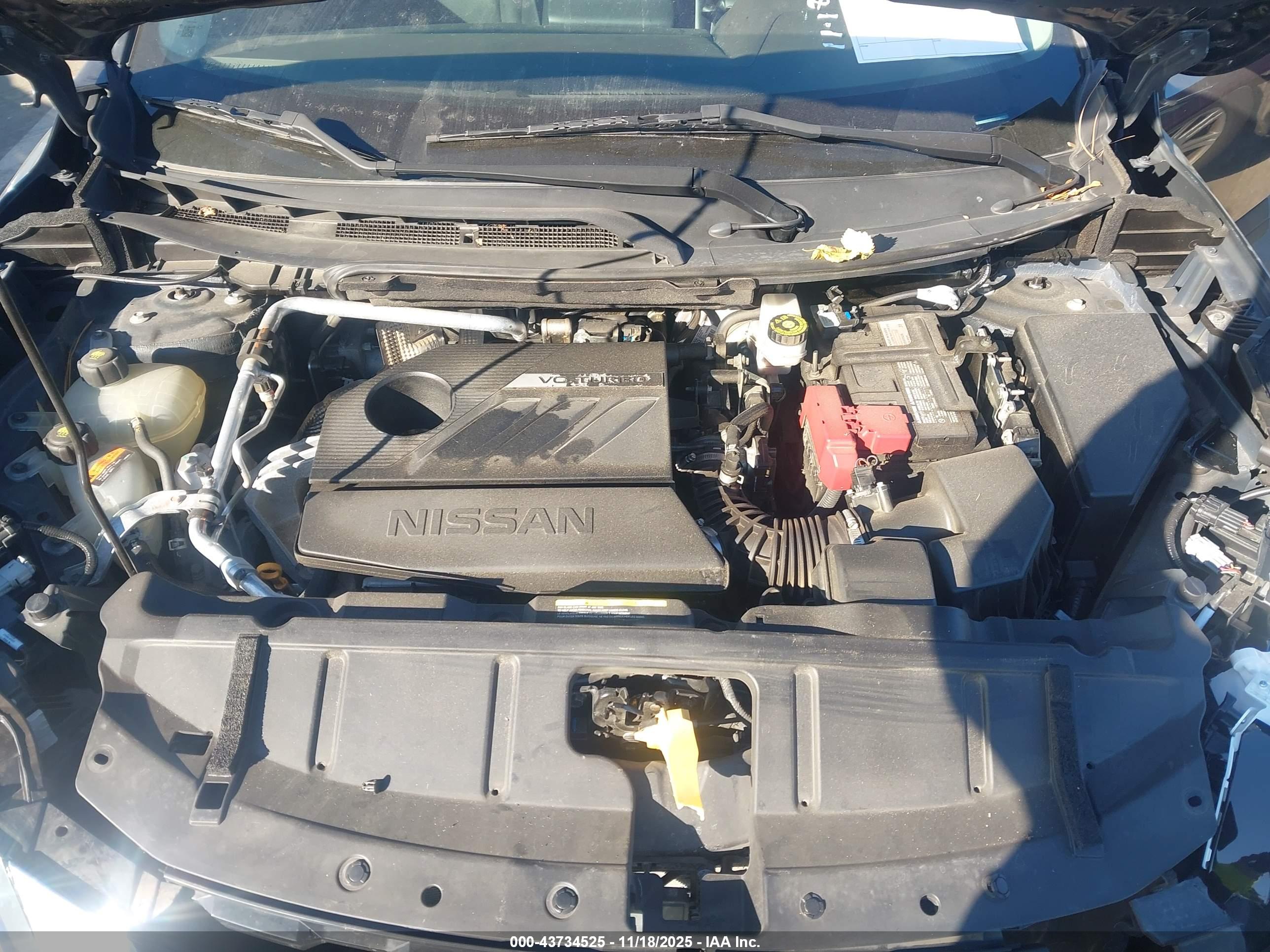 NISSAN ROGUE image 10
