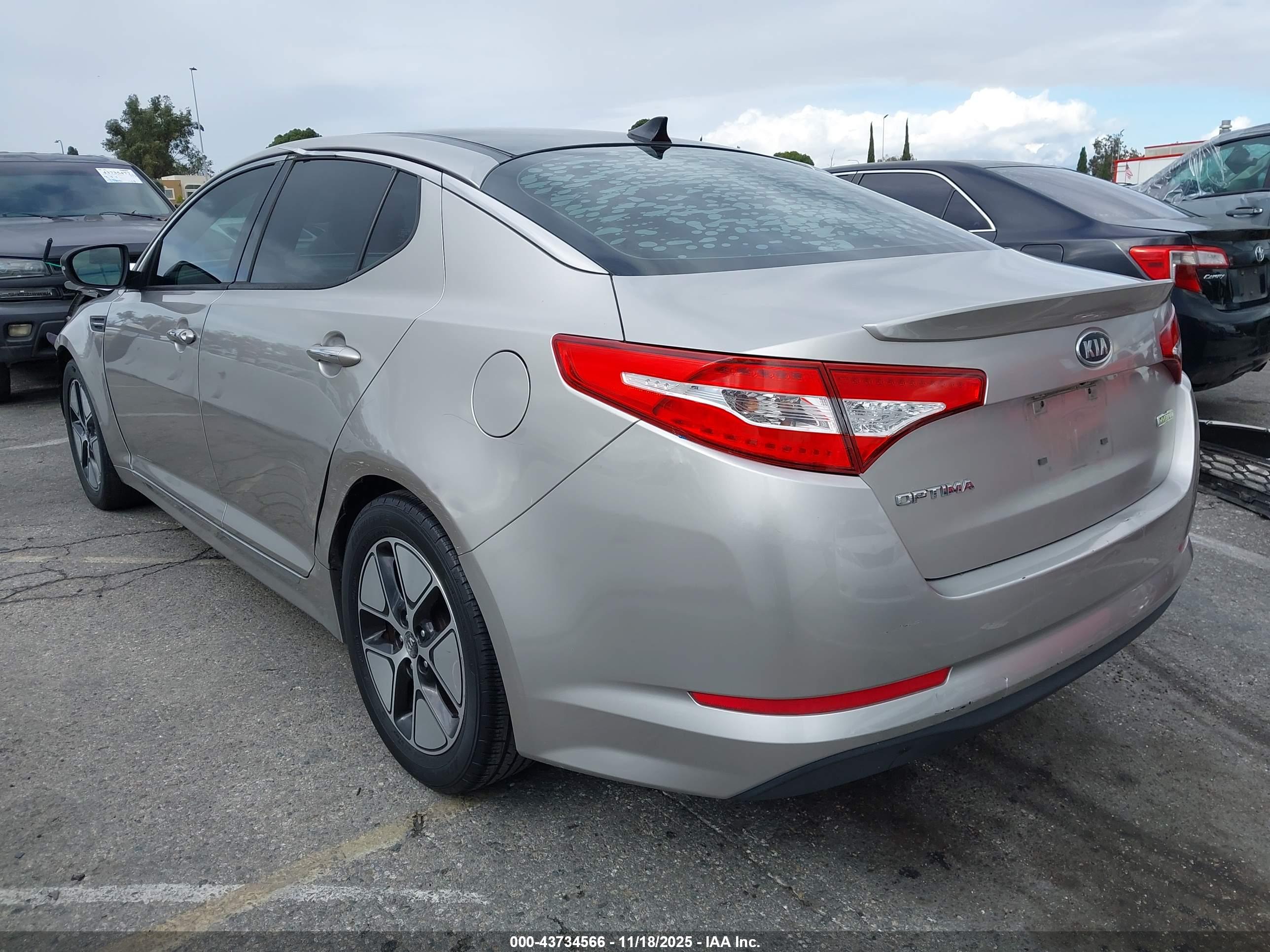 KIA OPTIMA image 3