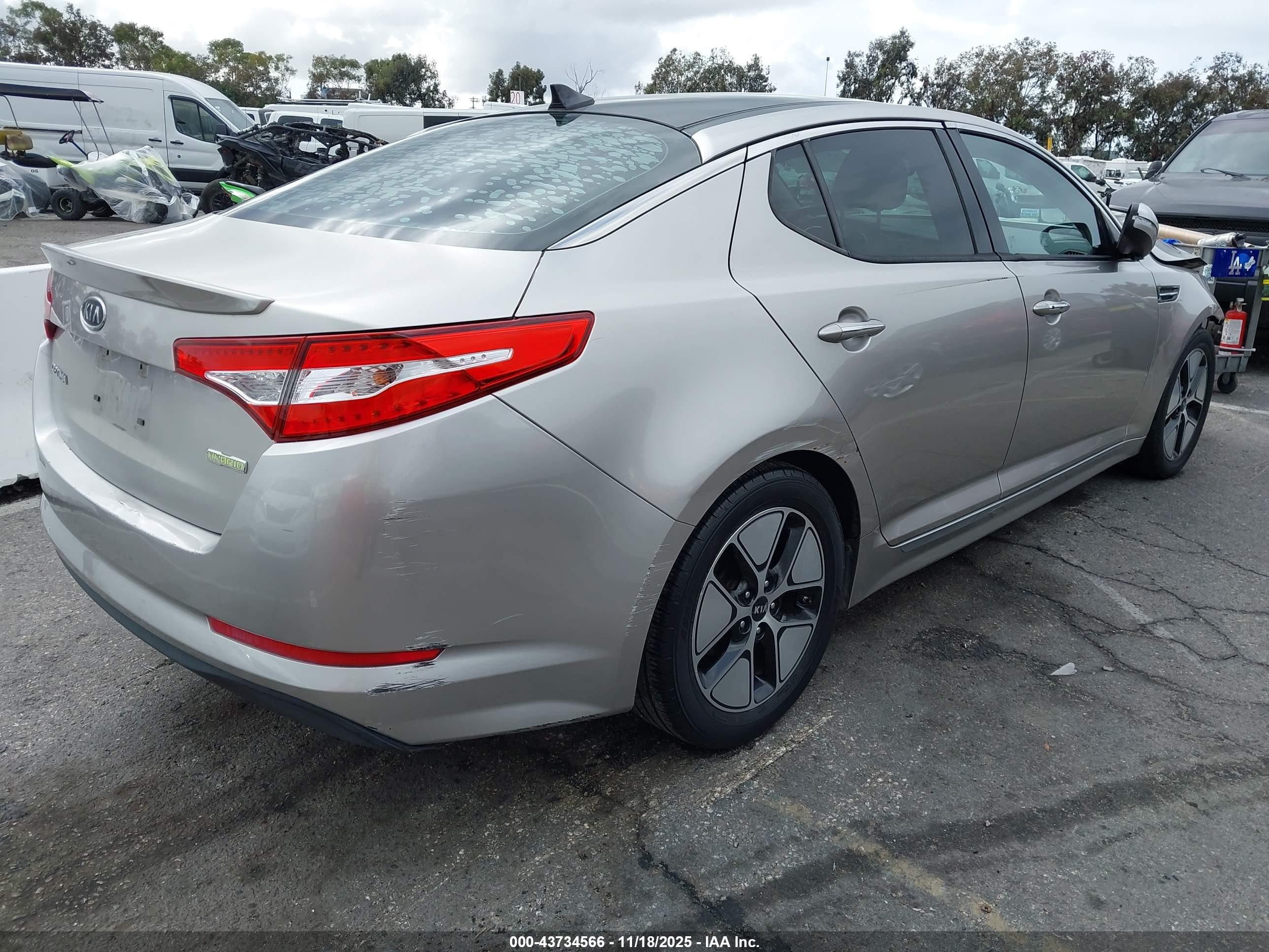 KIA OPTIMA image 4