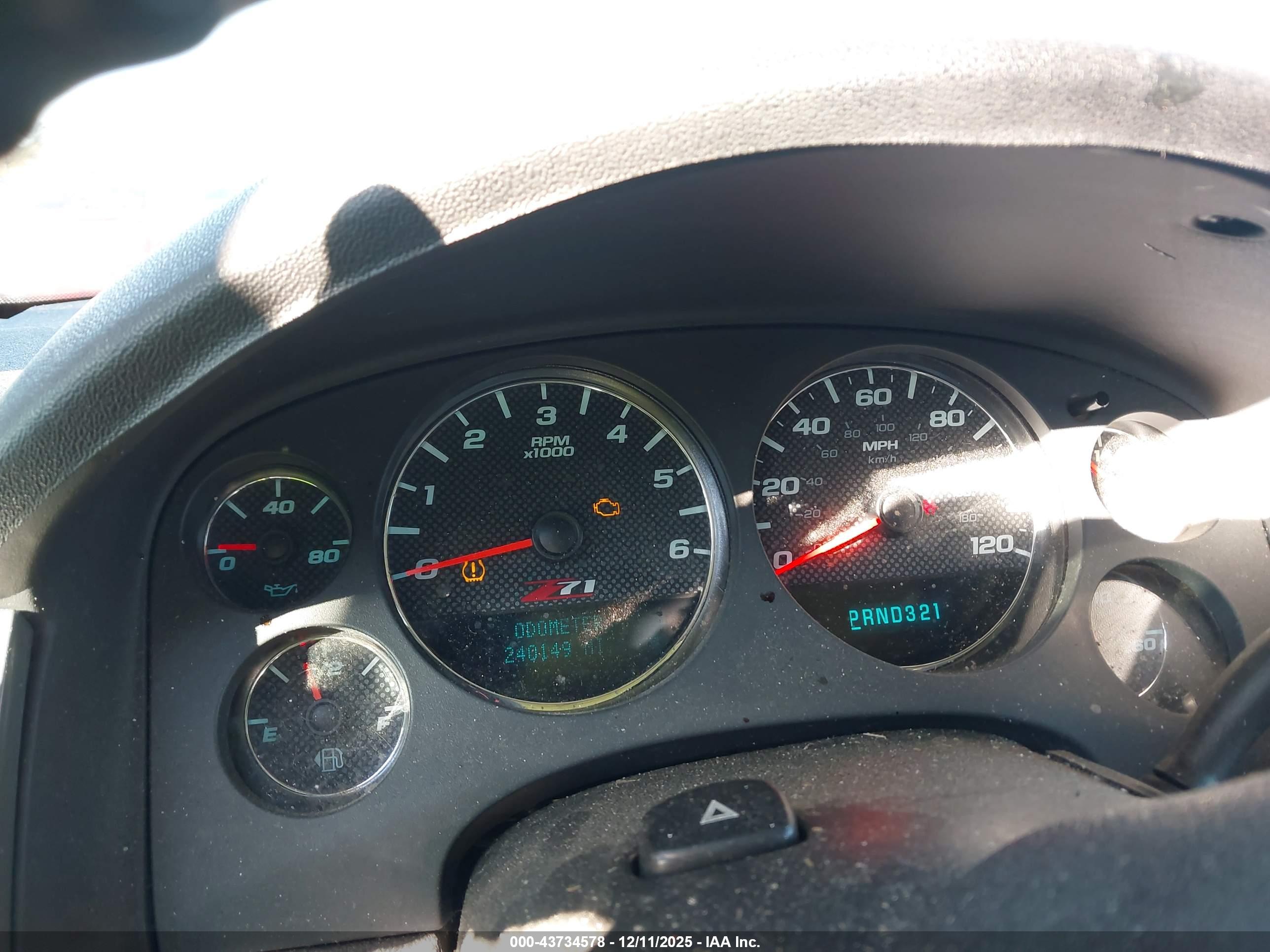 CHEVROLET AVALANCHE image 7