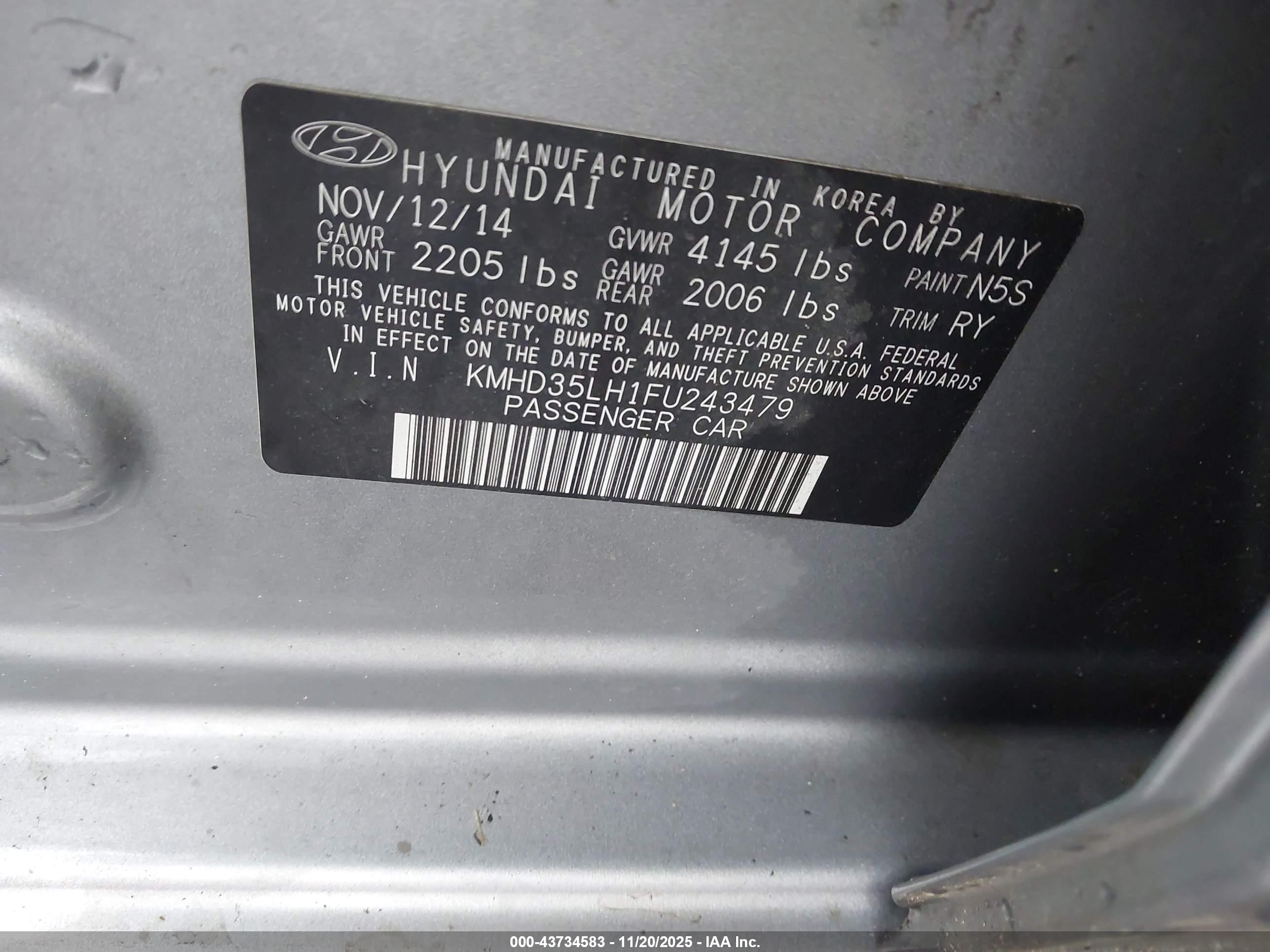 HYUNDAI ELANTRA image 9