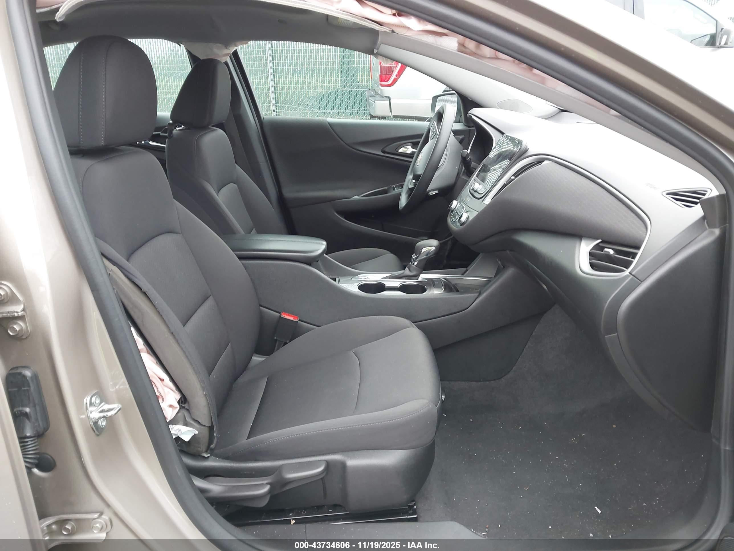 CHEVROLET MALIBU image 5