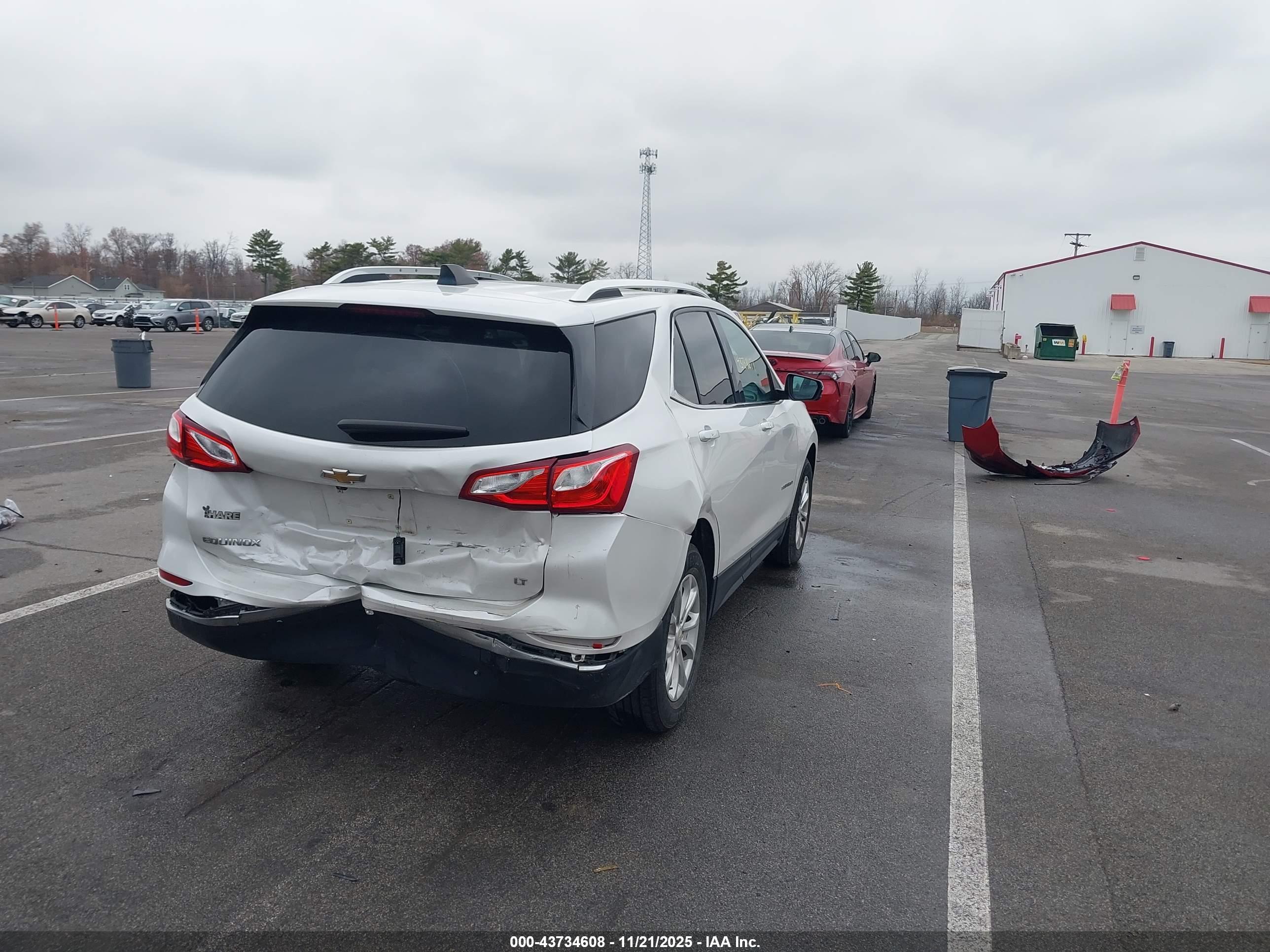 CHEVROLET EQUINOX image 6