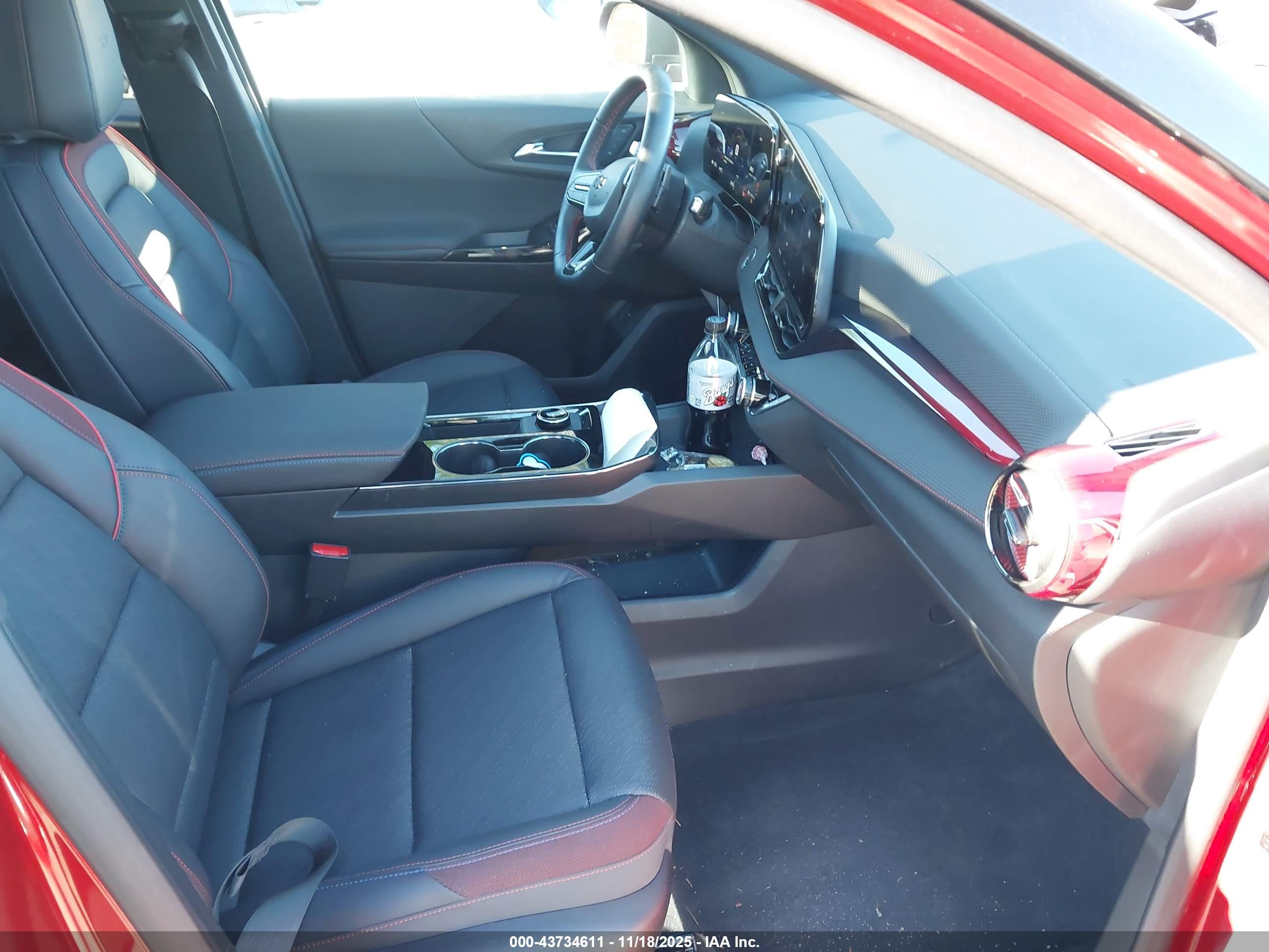 CHEVROLET EQUINOX image 5