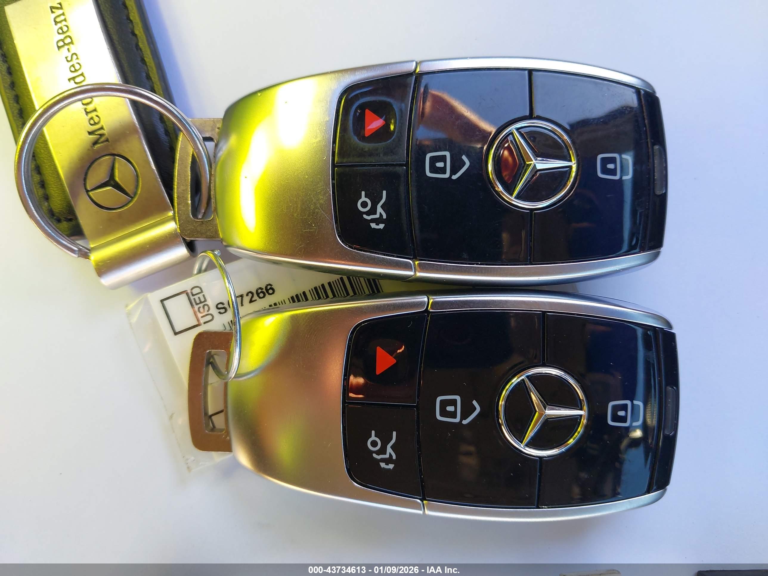 MERCEDES-BENZ E image 11