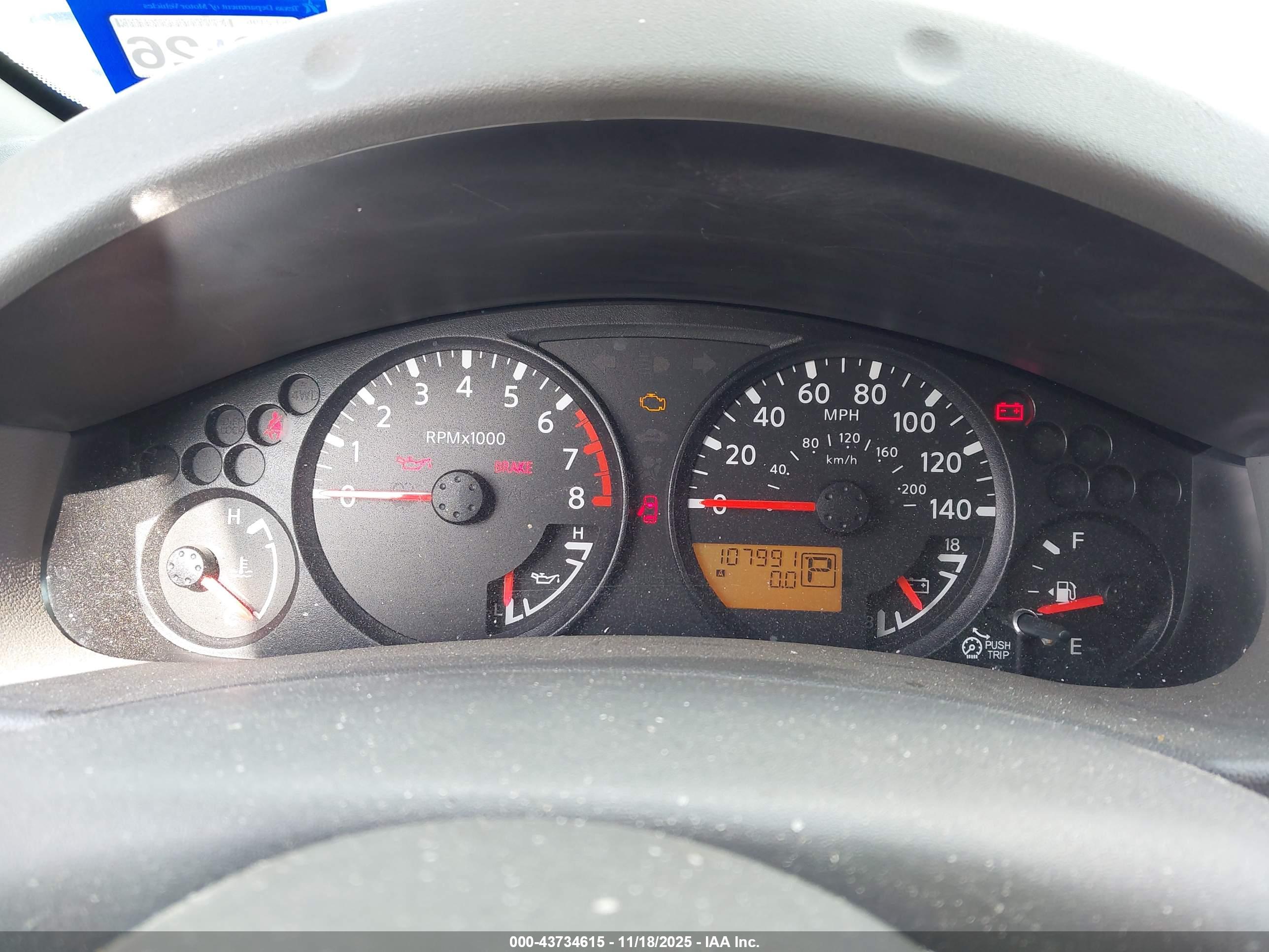 NISSAN FRONTIER image 7