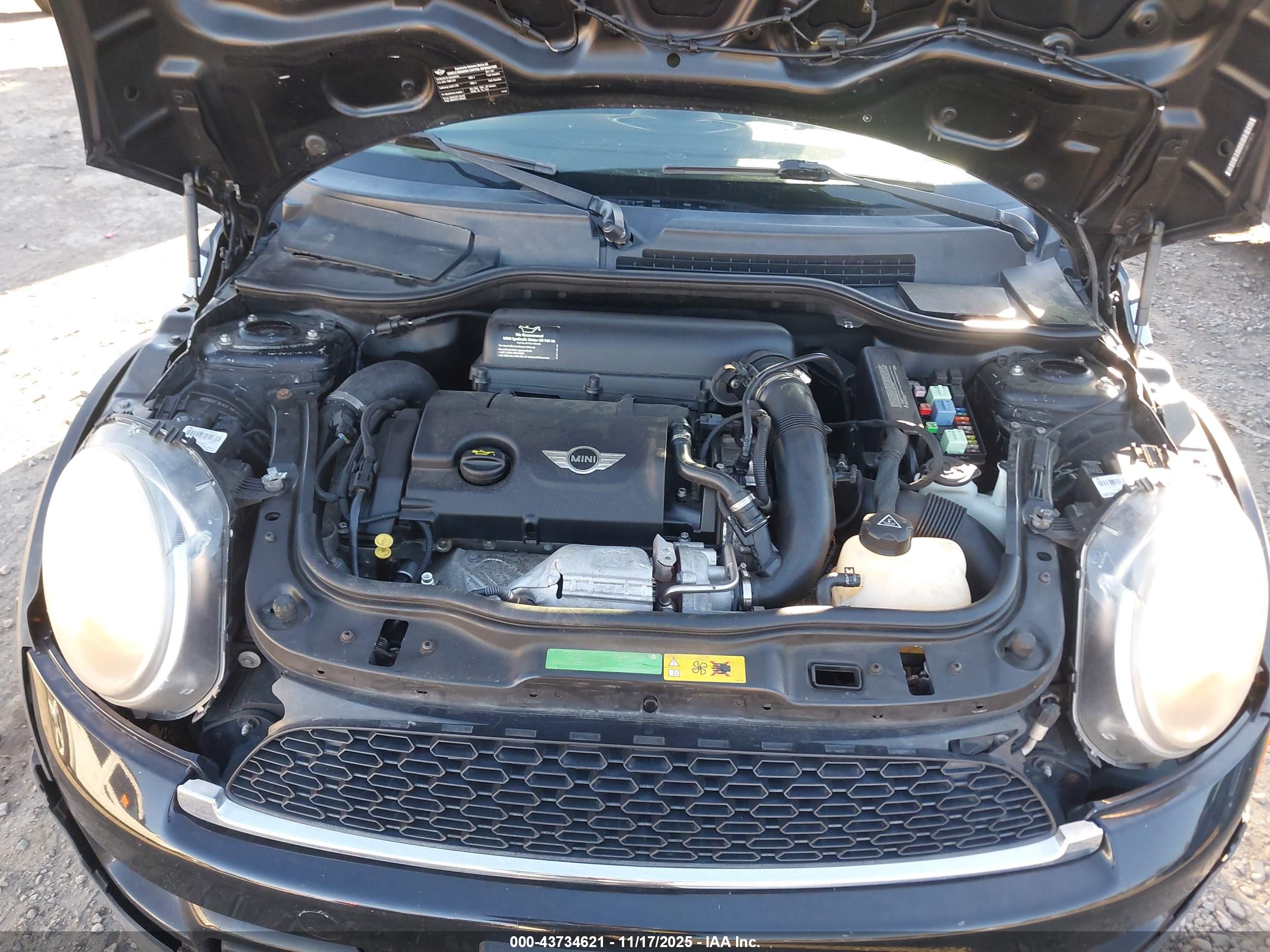 MINI COOPER image 10