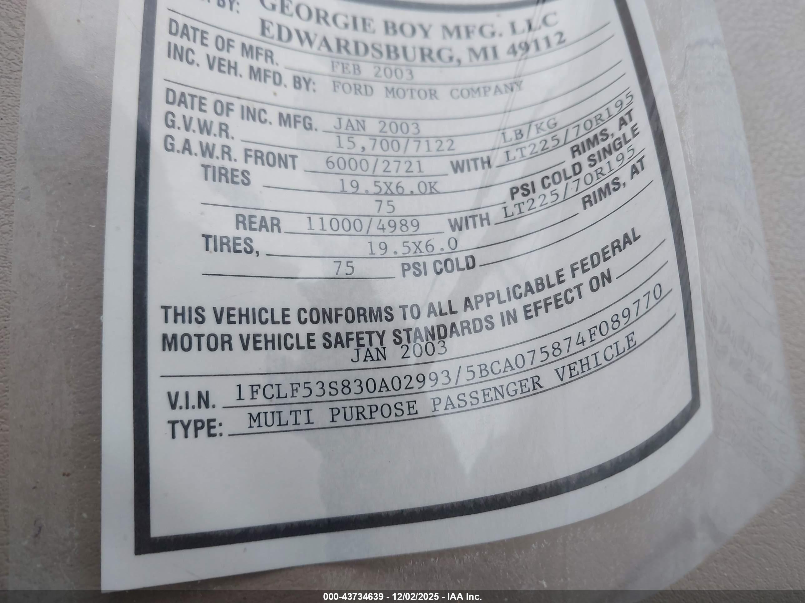 FORD F550 image 9