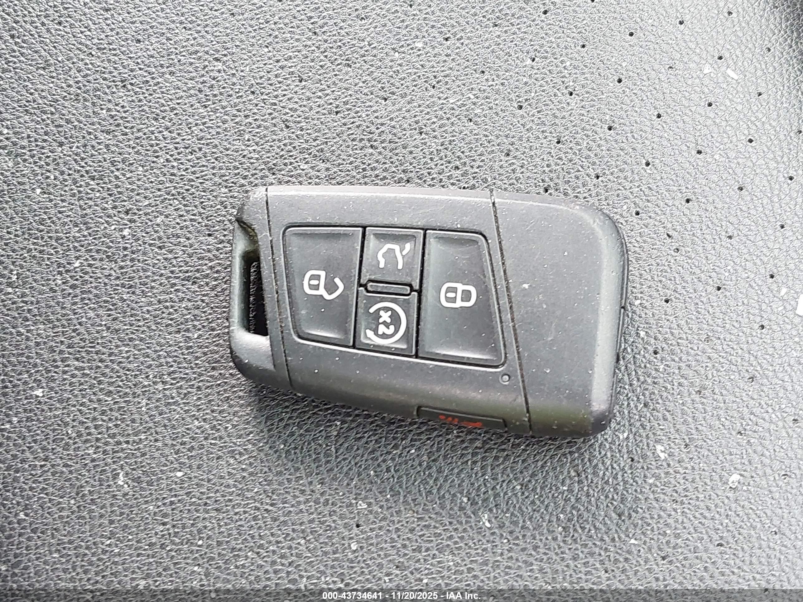 VOLKSWAGEN ATLAS image 11