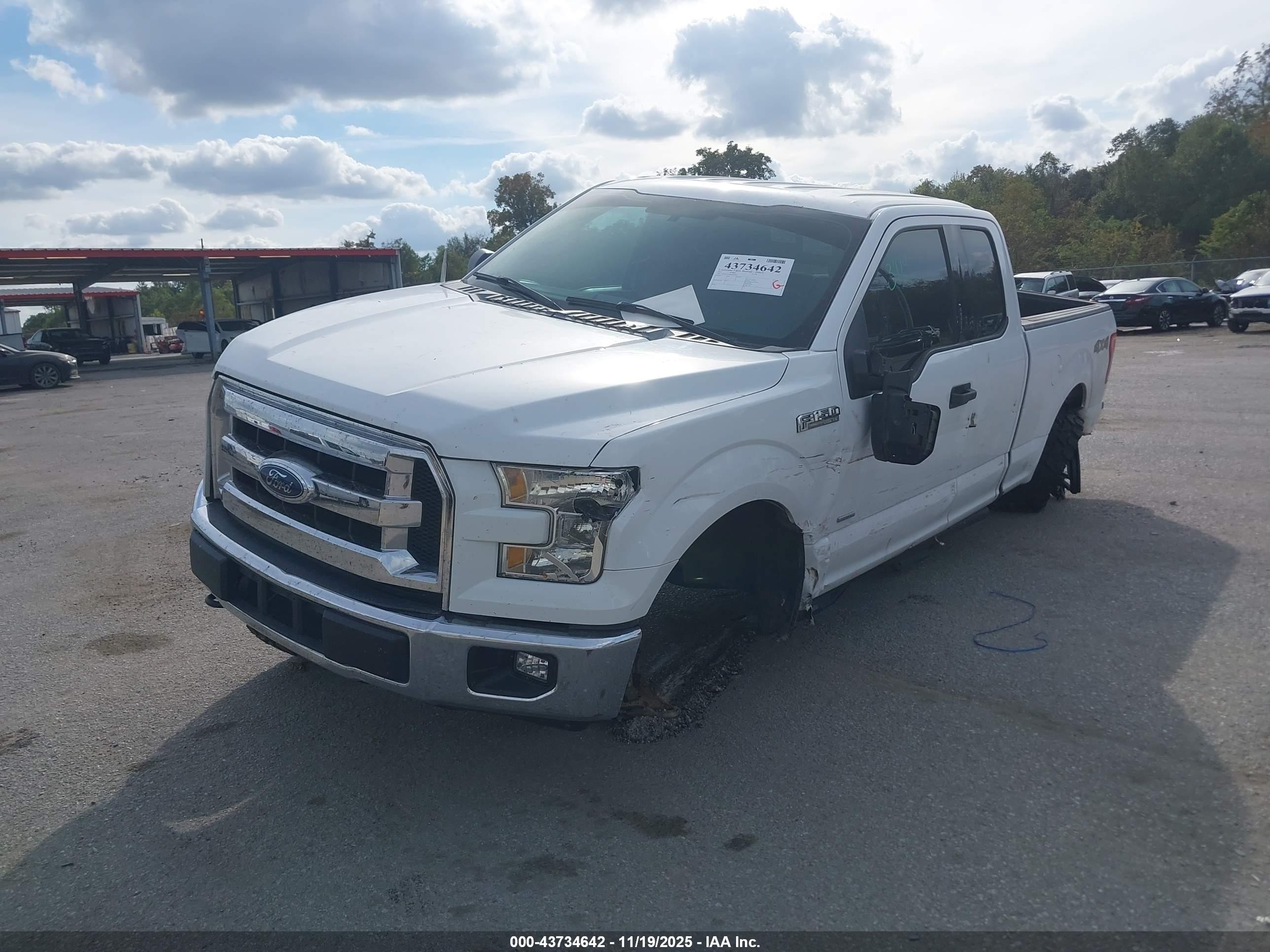 FORD F-150 image 2