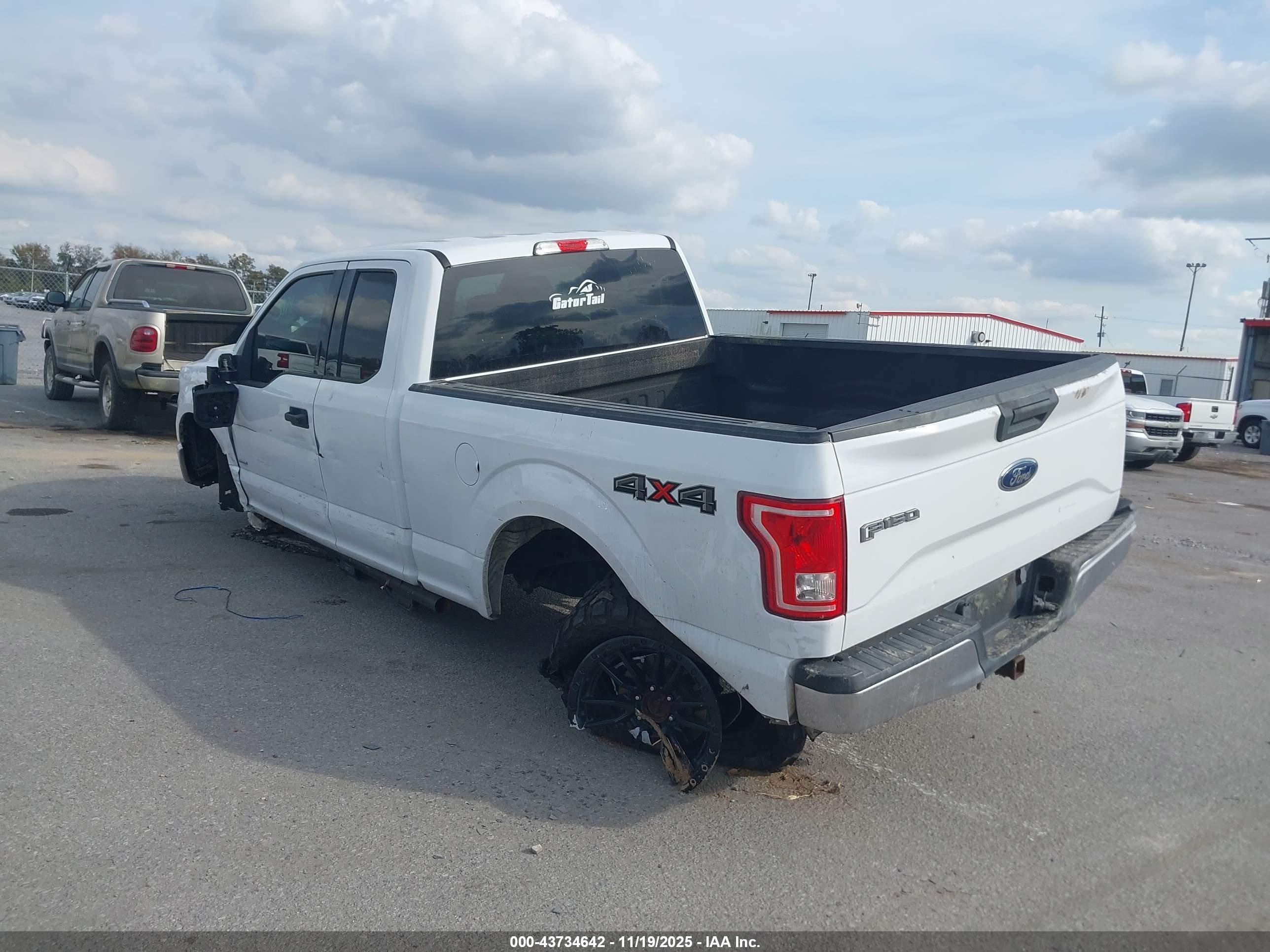 FORD F-150 image 3