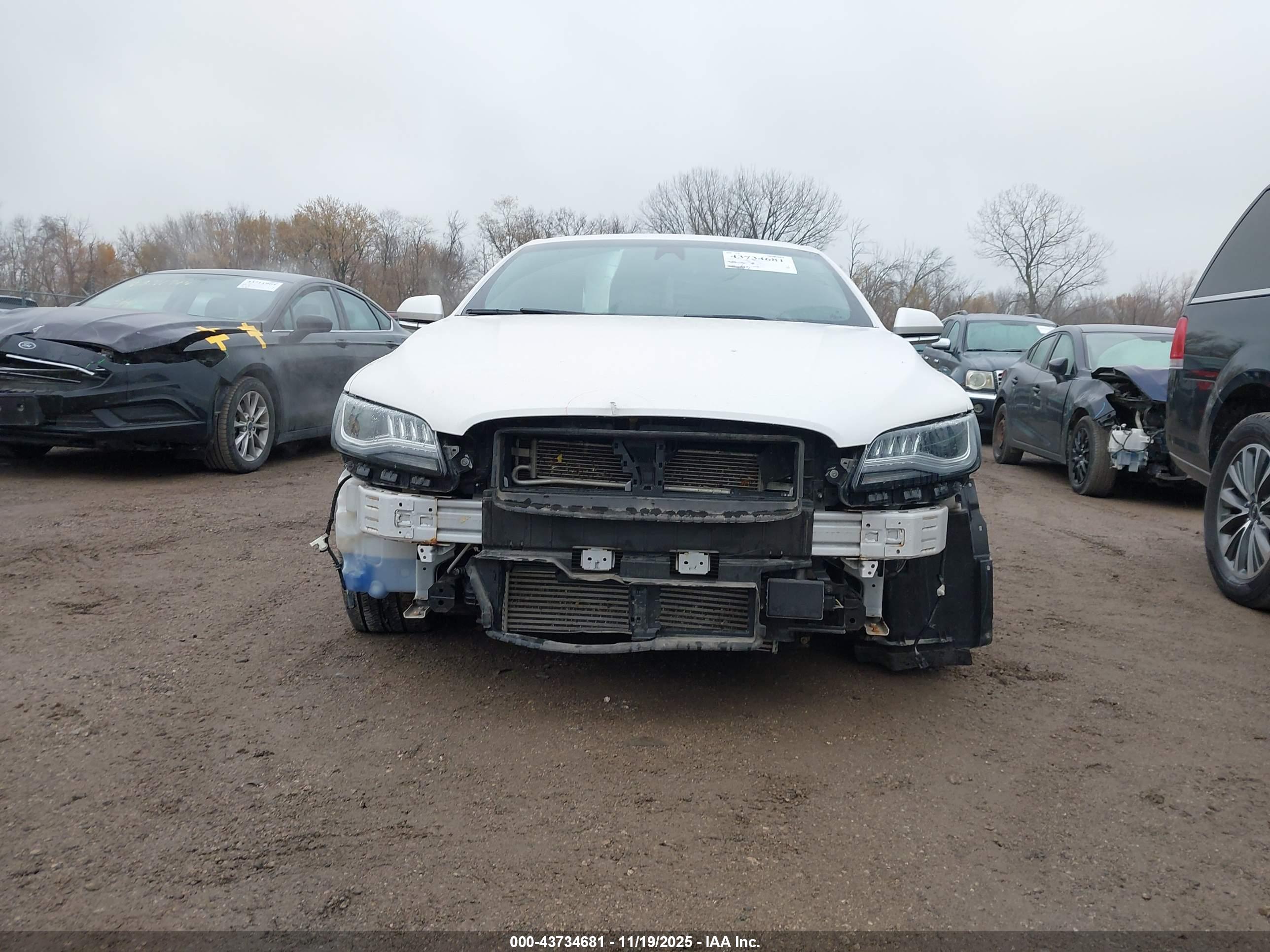 LINCOLN MKZ image 6