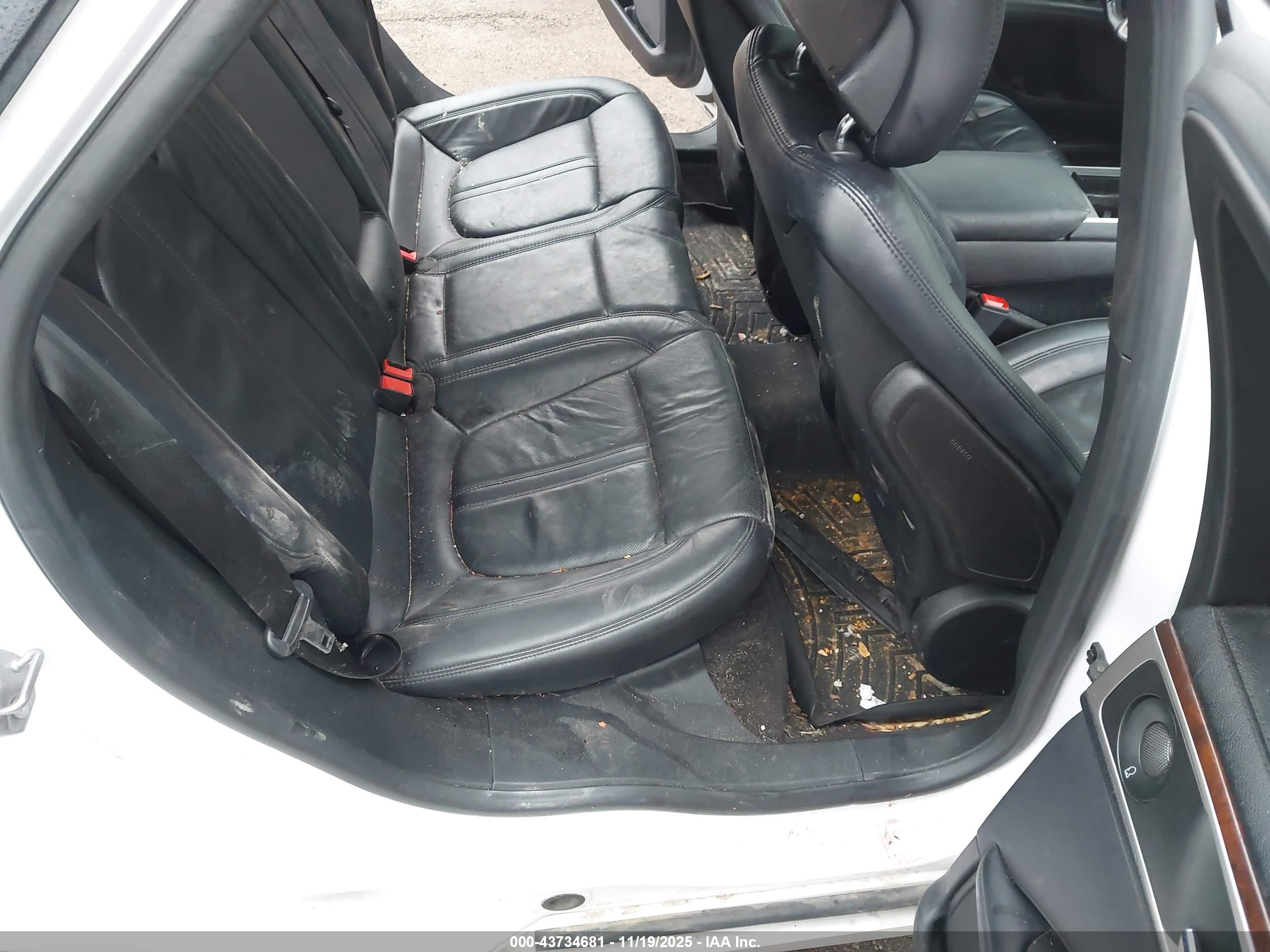 LINCOLN MKZ image 8
