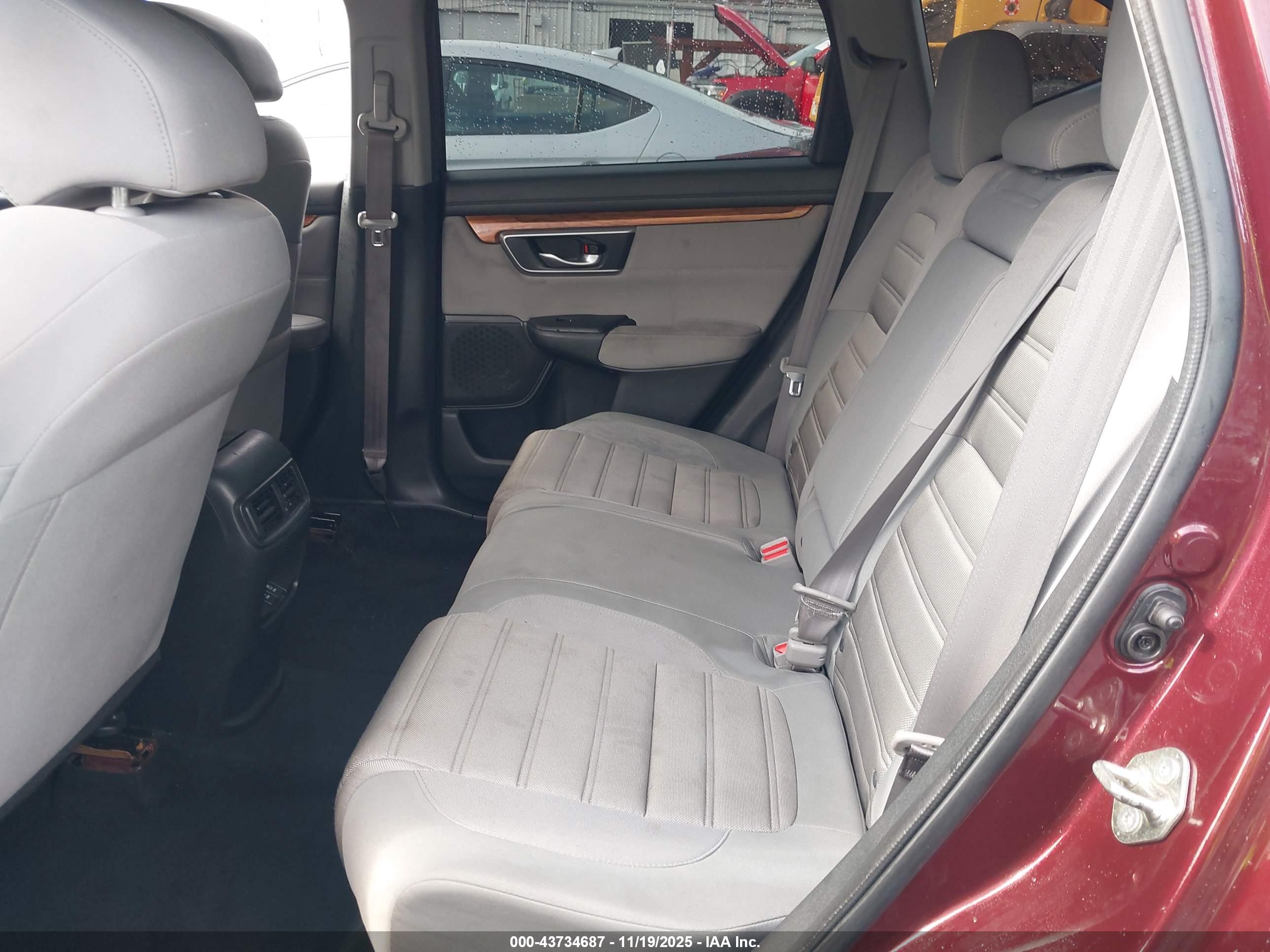 HONDA CR-V image 8