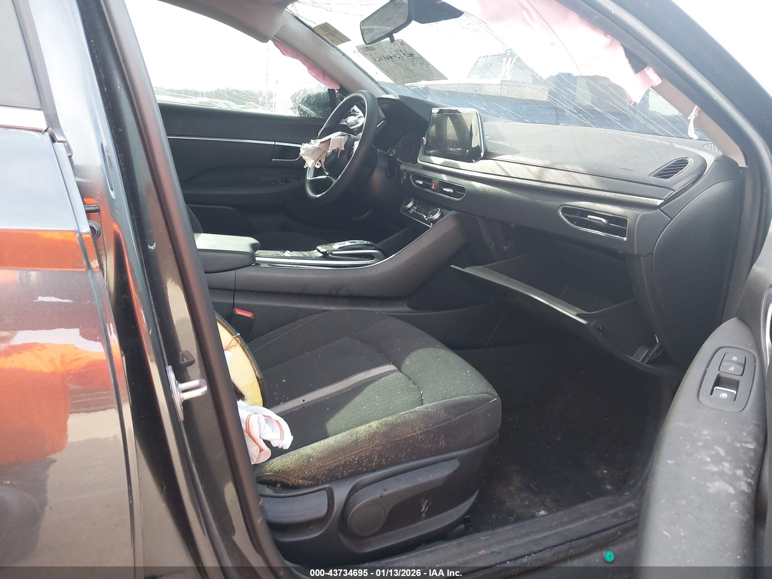HYUNDAI SONATA image 5