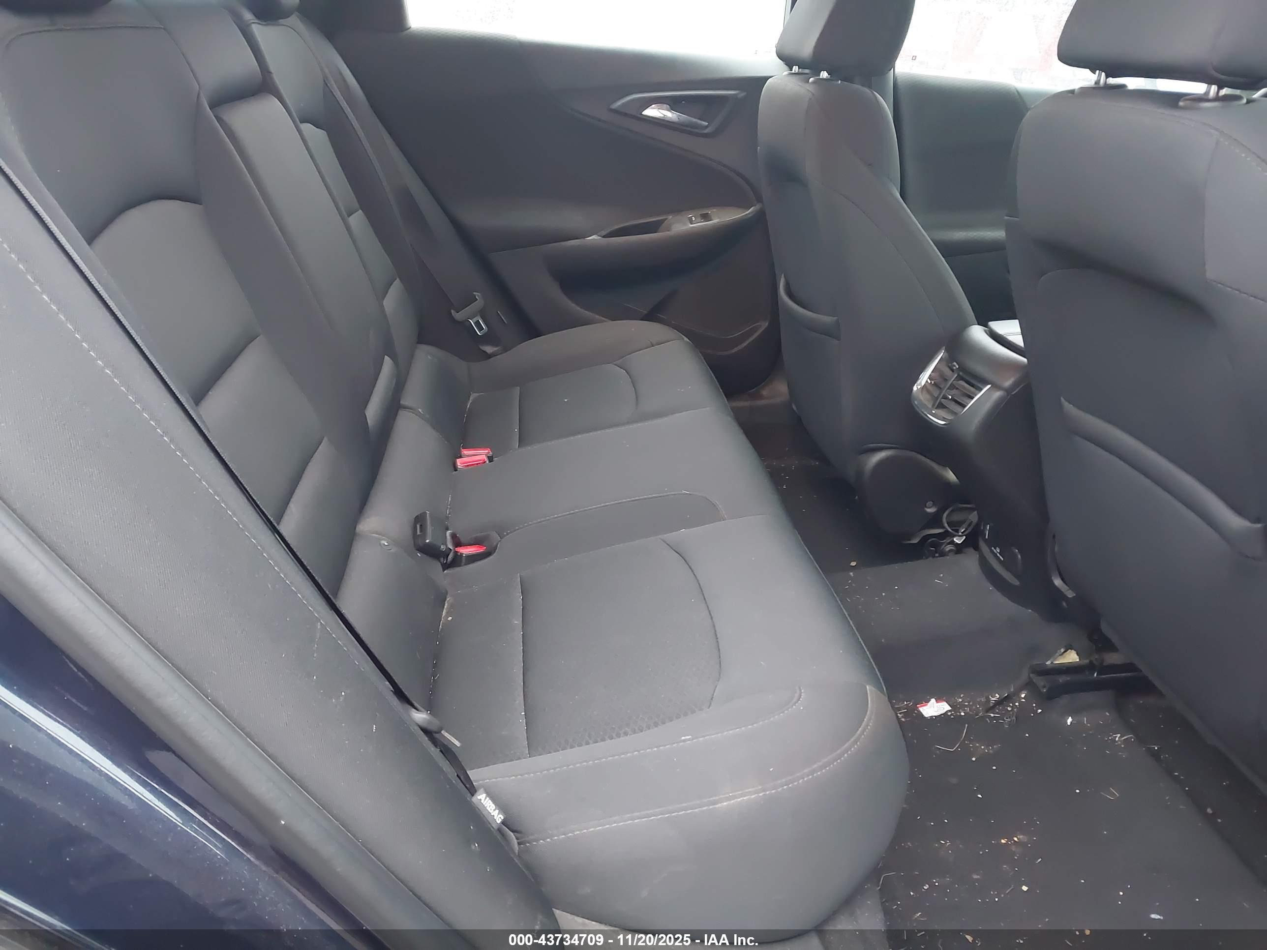 CHEVROLET MALIBU image 8