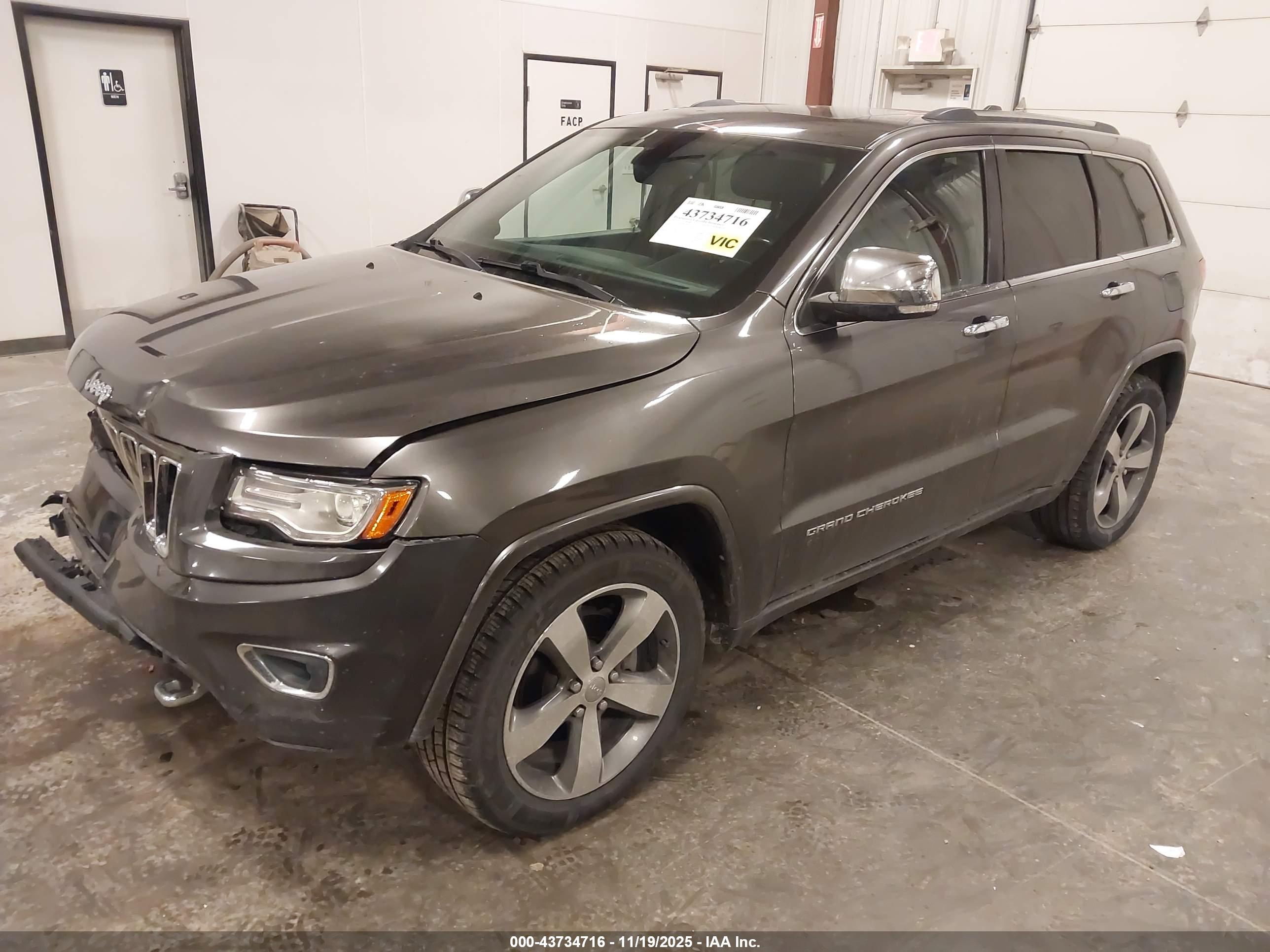 JEEP GRAND image 2