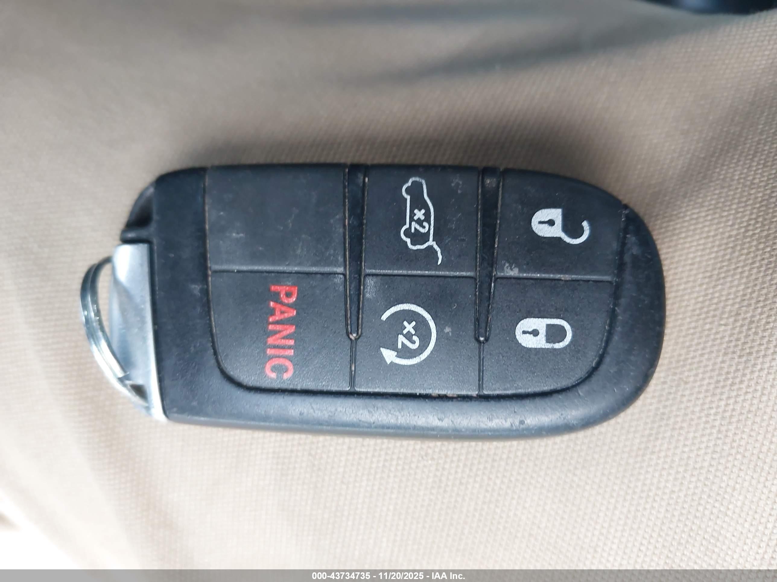 JEEP GRAND image 11