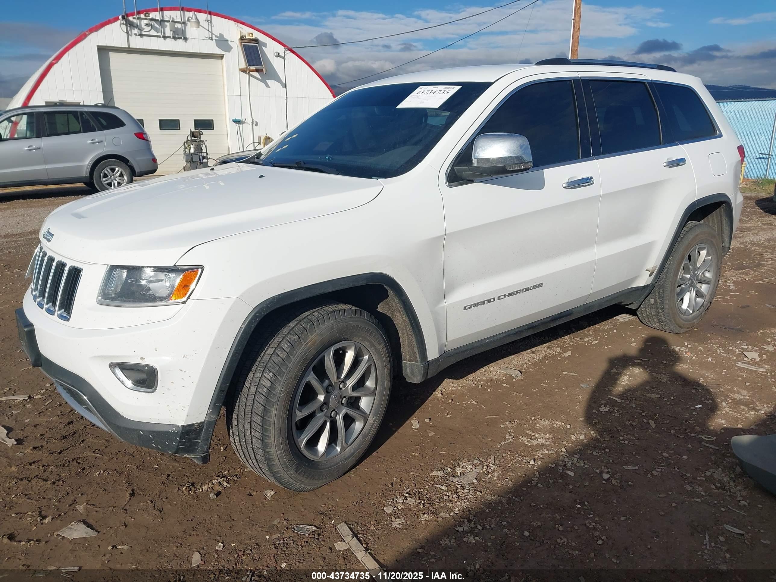 JEEP GRAND image 2