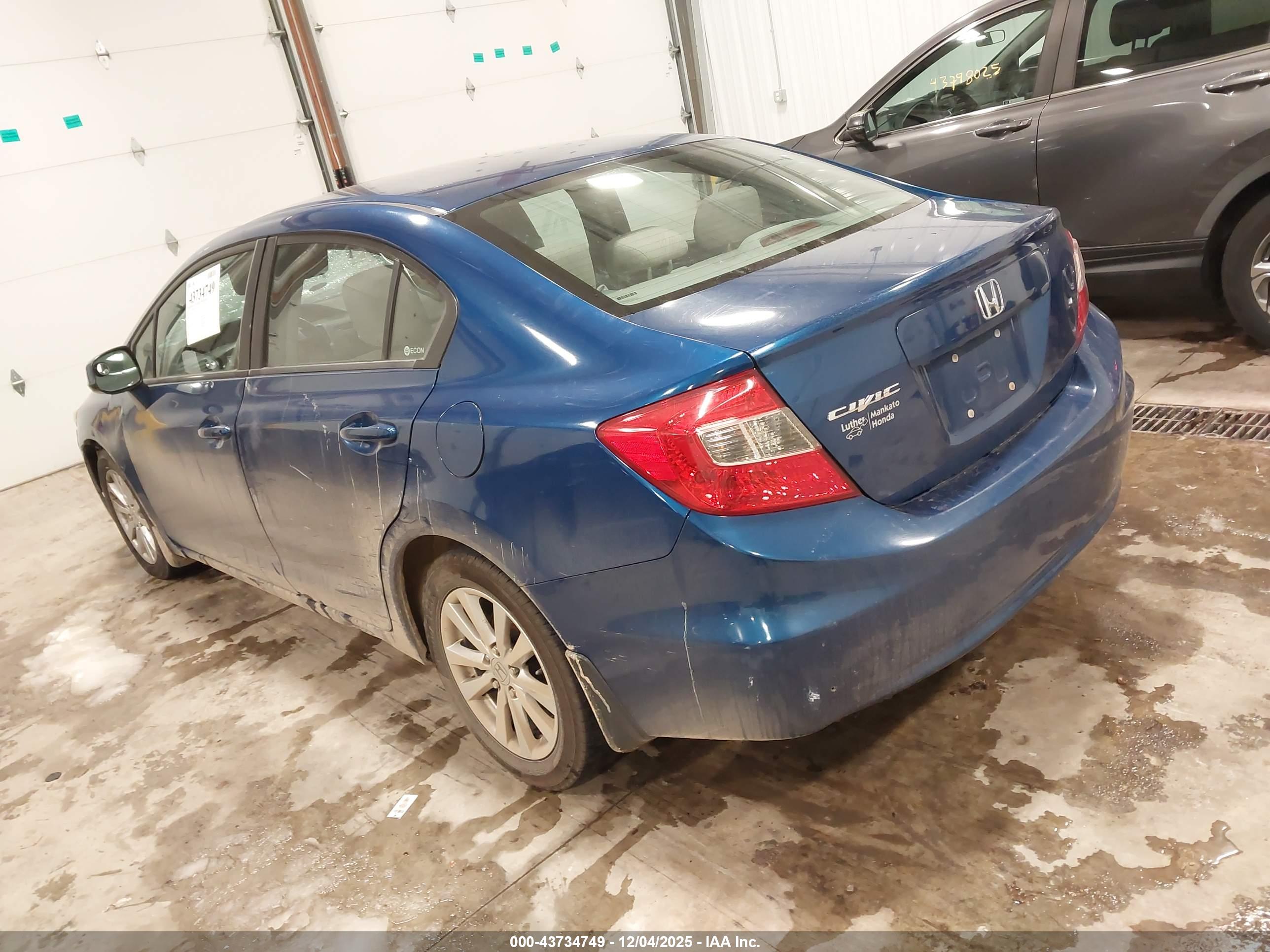 HONDA CIVIC image 3