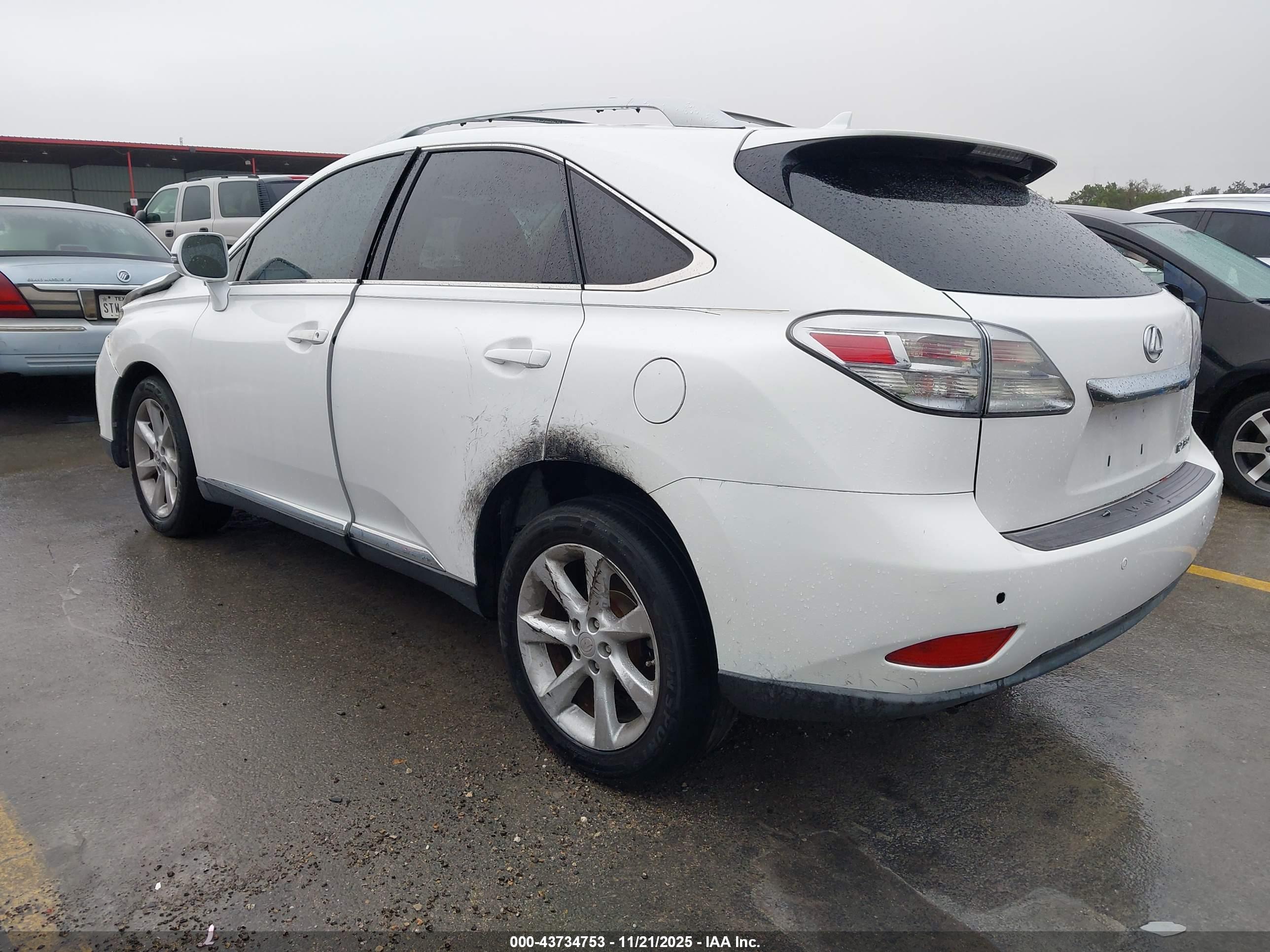 LEXUS RX image 3