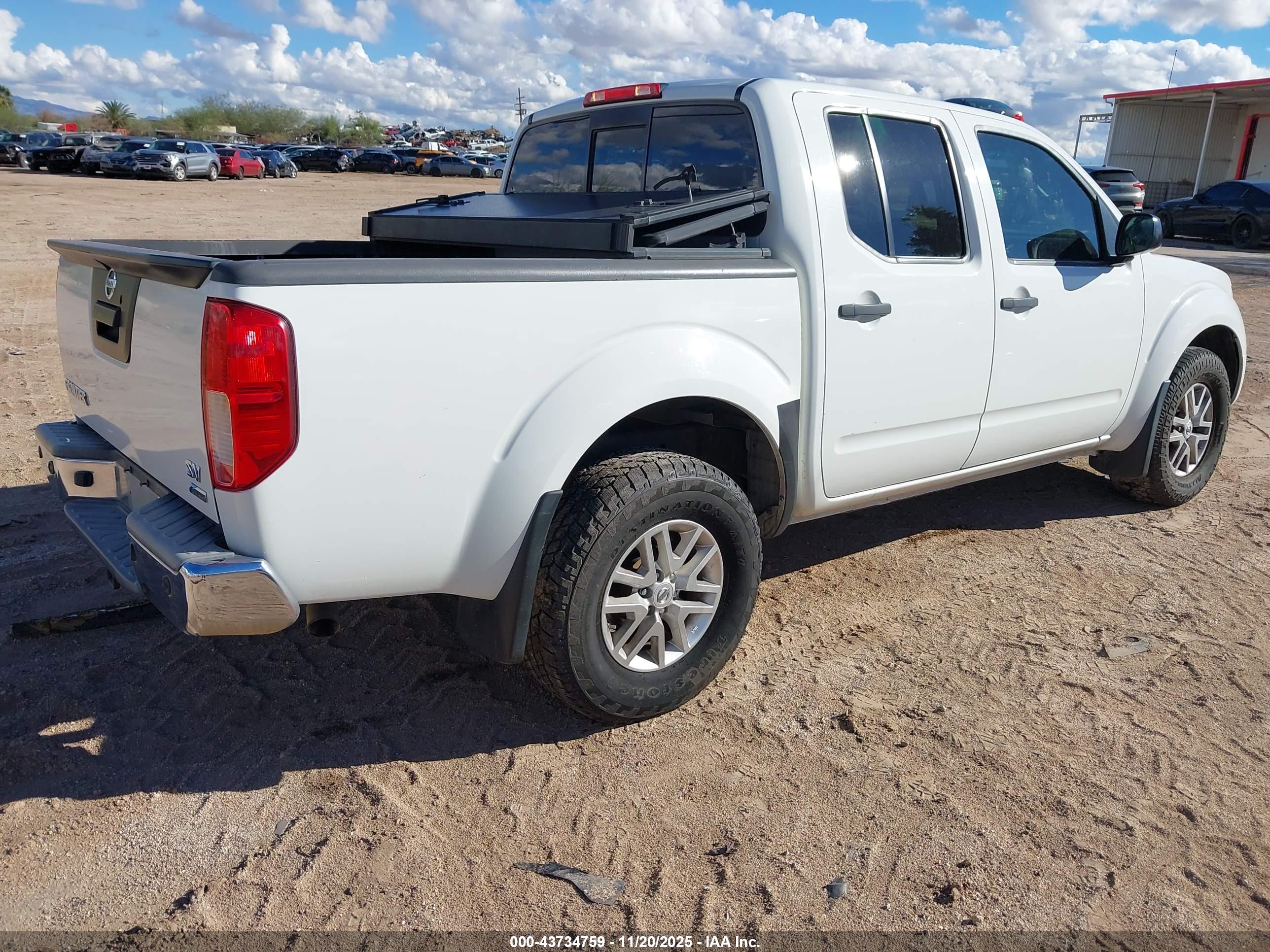 NISSAN FRONTIER image 4