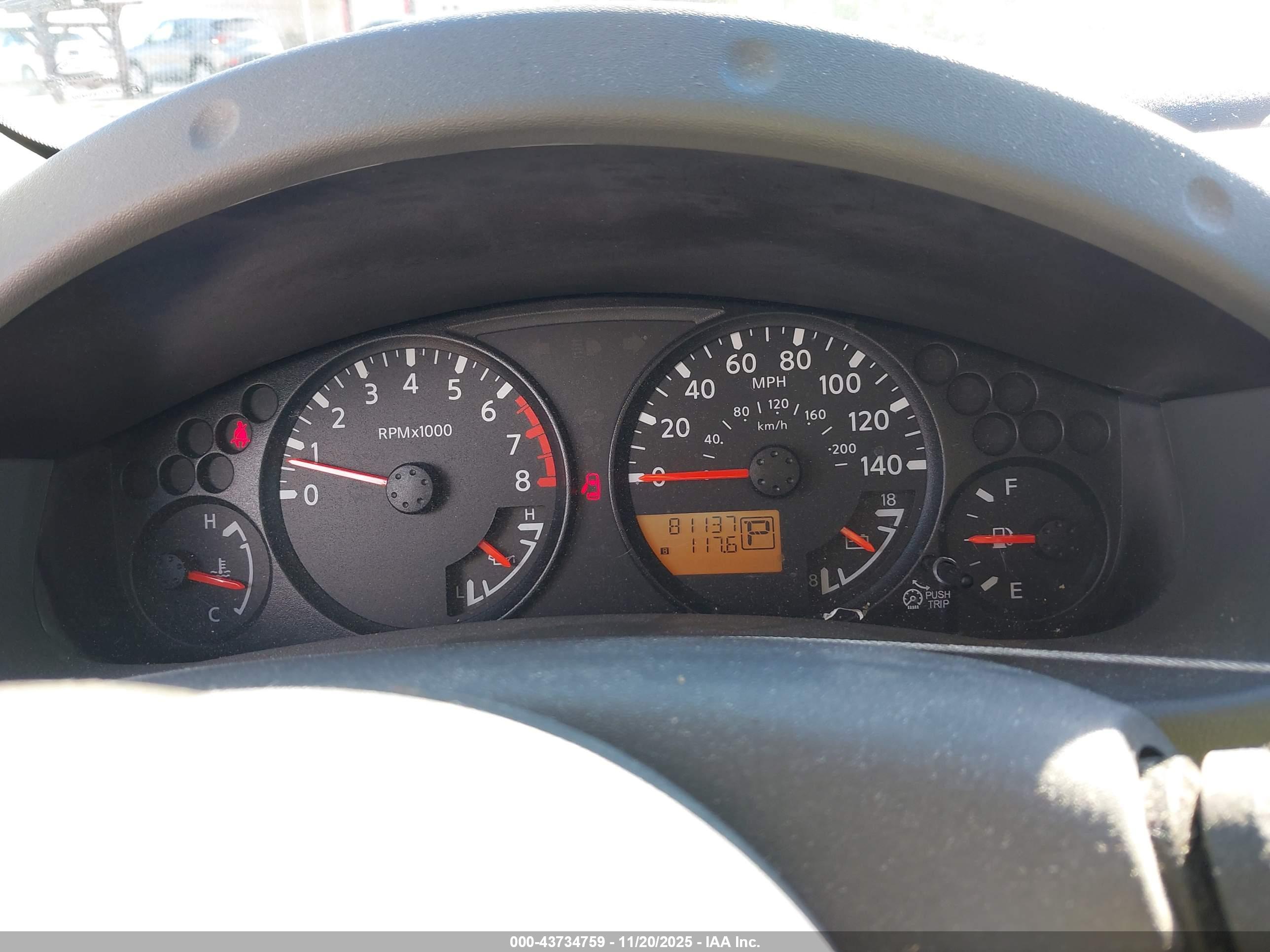 NISSAN FRONTIER image 7