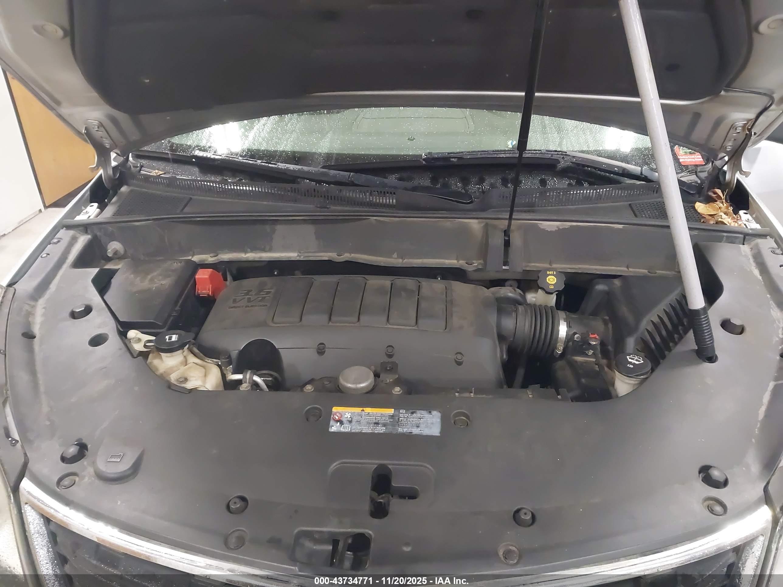 CHEVROLET TRAVERSE image 10