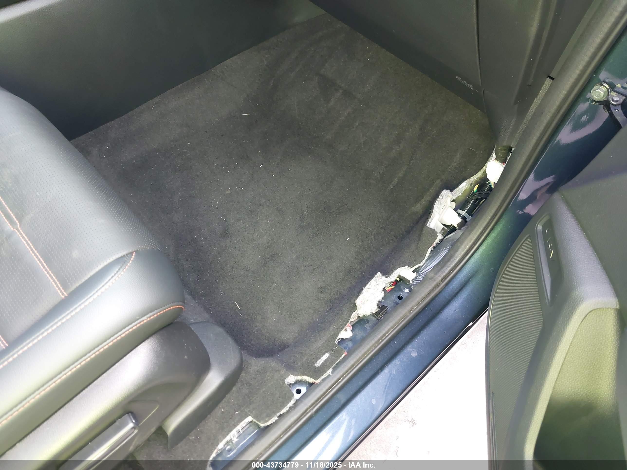 HONDA CR-V image 6