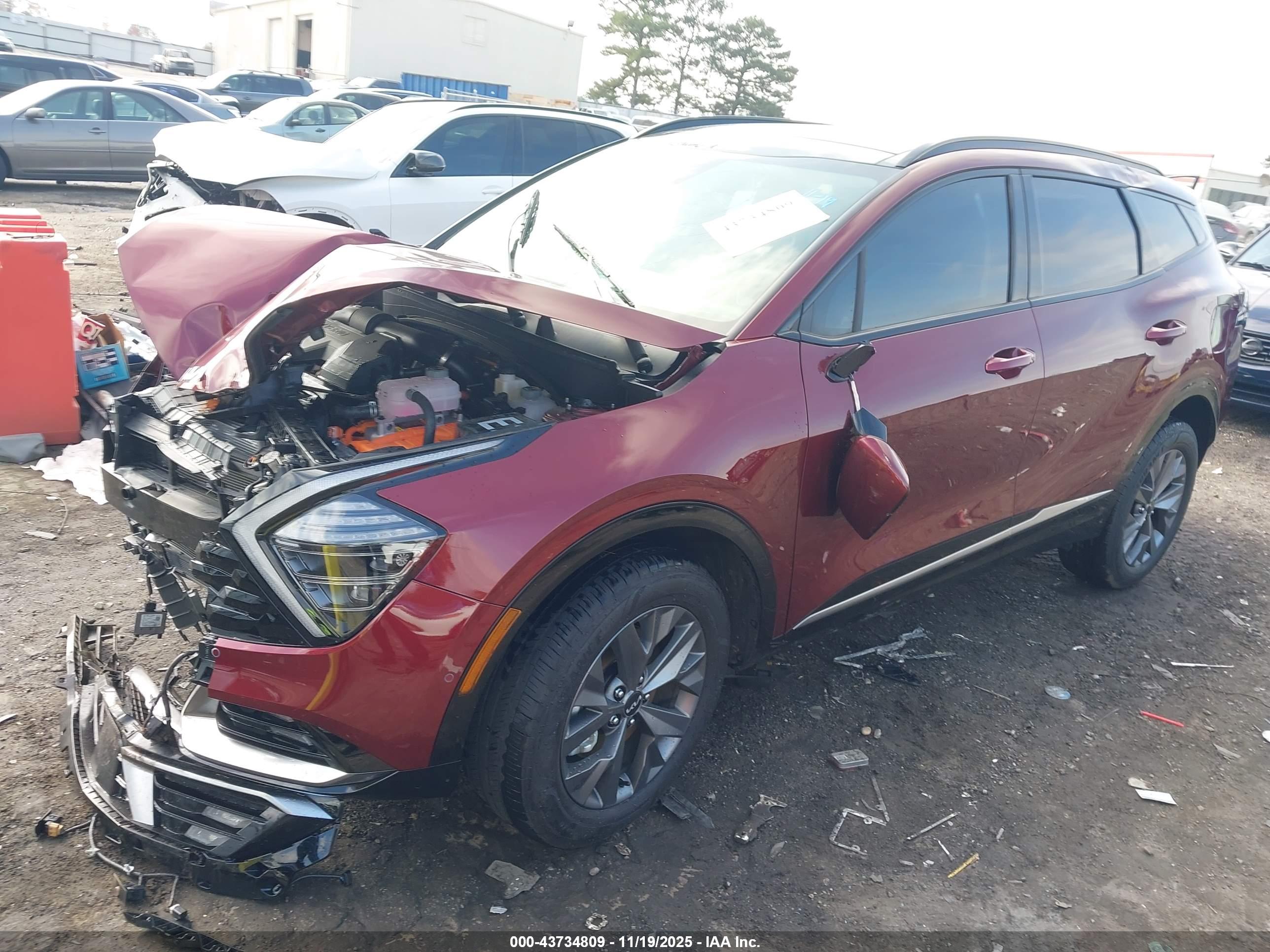 KIA SPORTAGE image 2