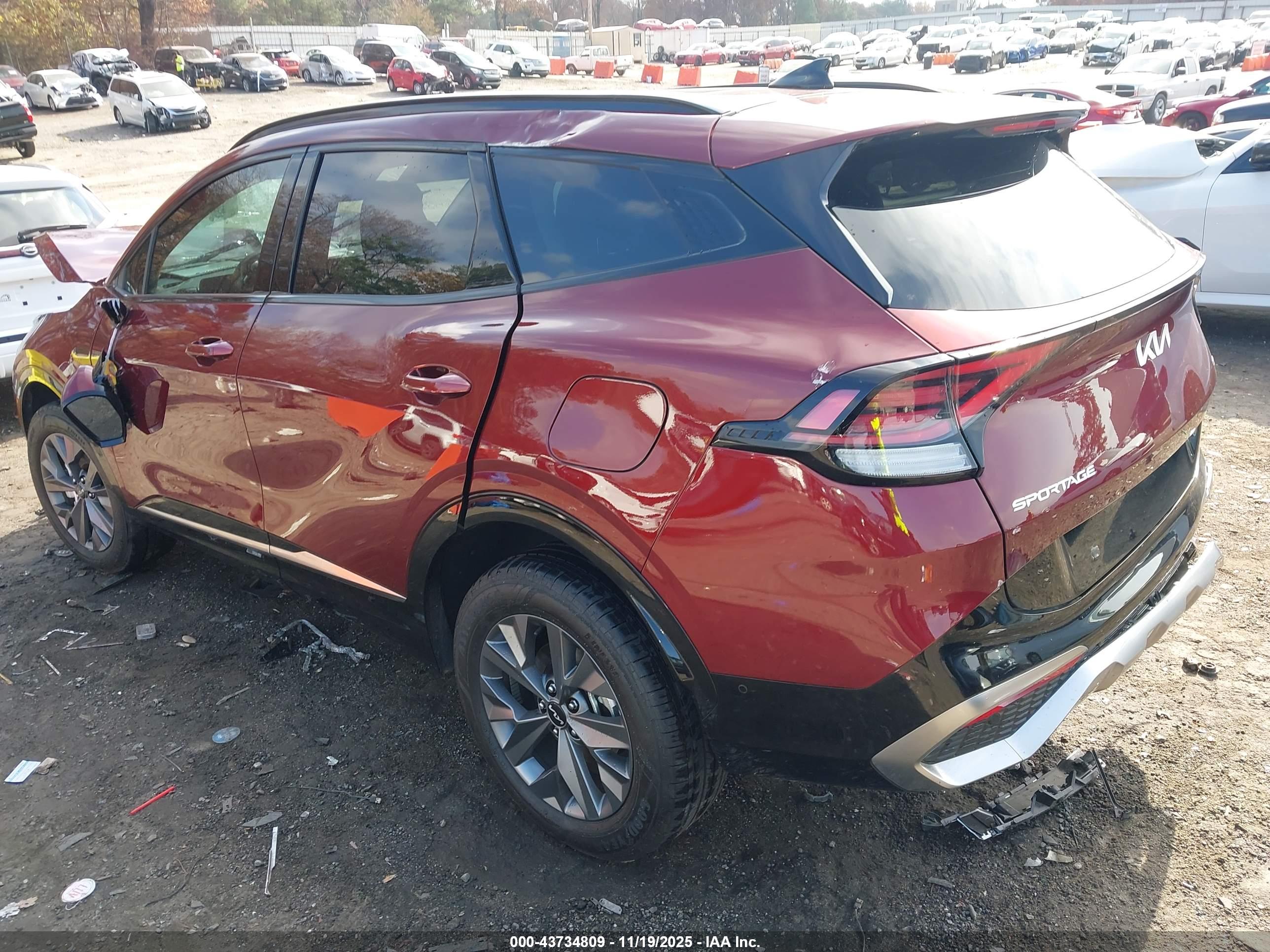 KIA SPORTAGE image 3