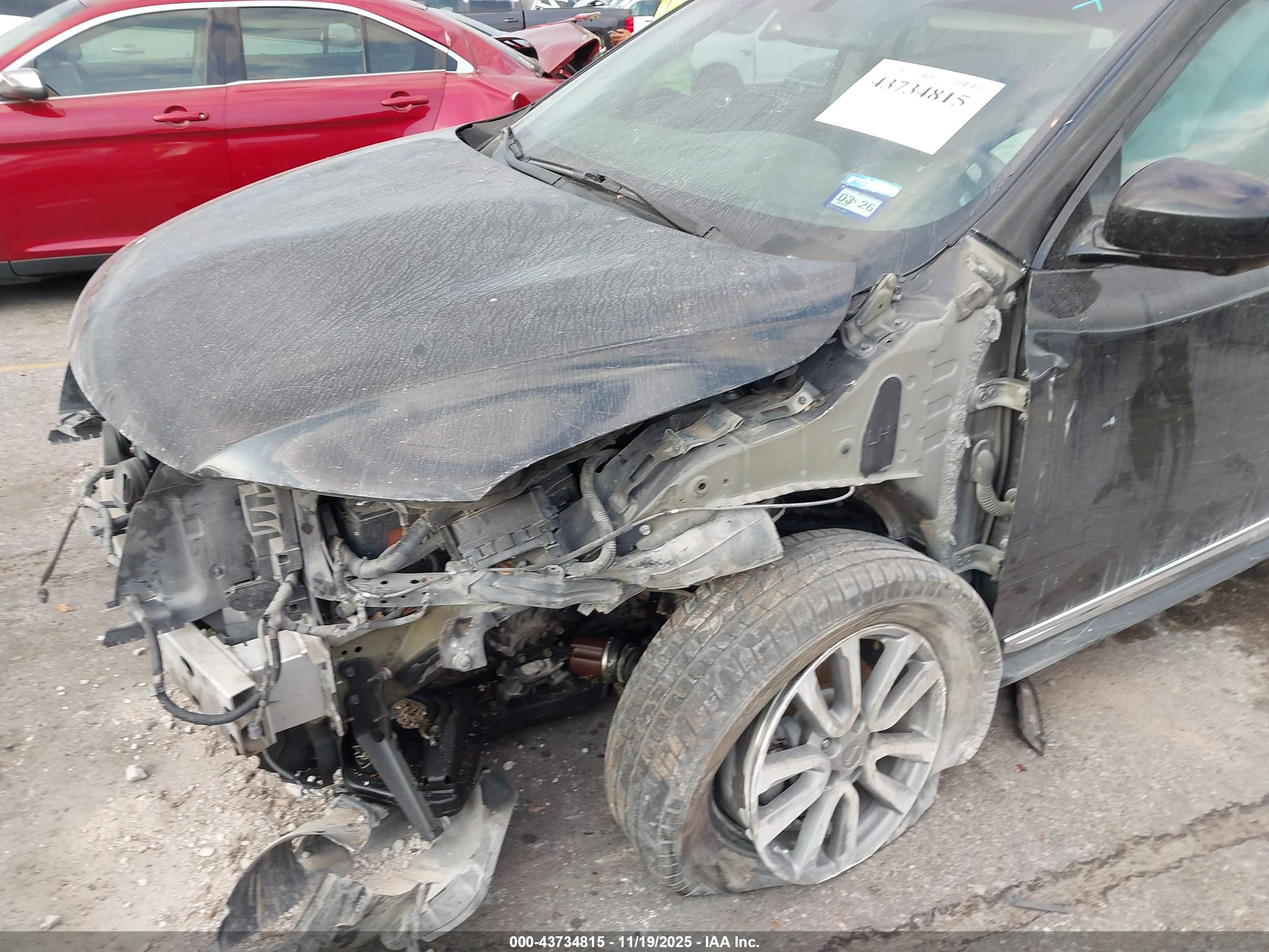 NISSAN PATHFINDER image 6