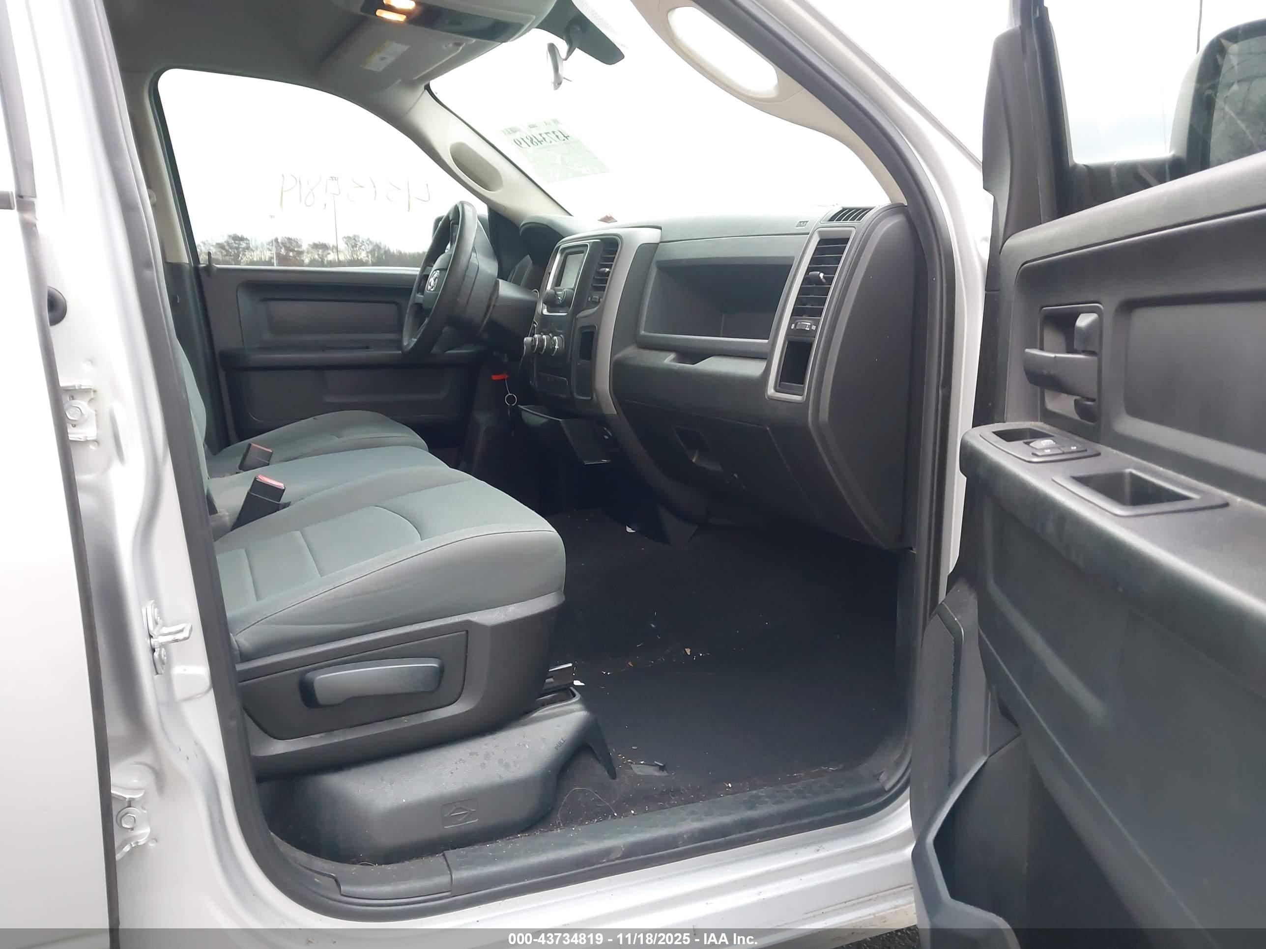 RAM 1500 image 5