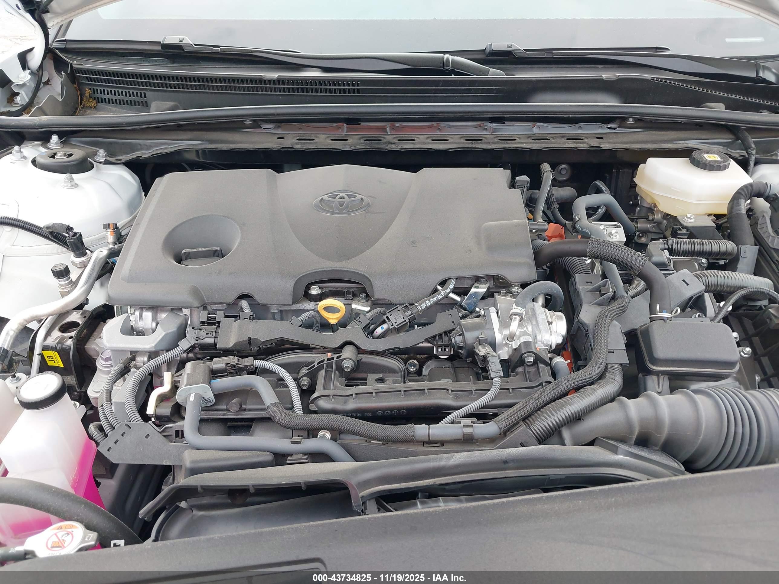 TOYOTA CAMRY image 10