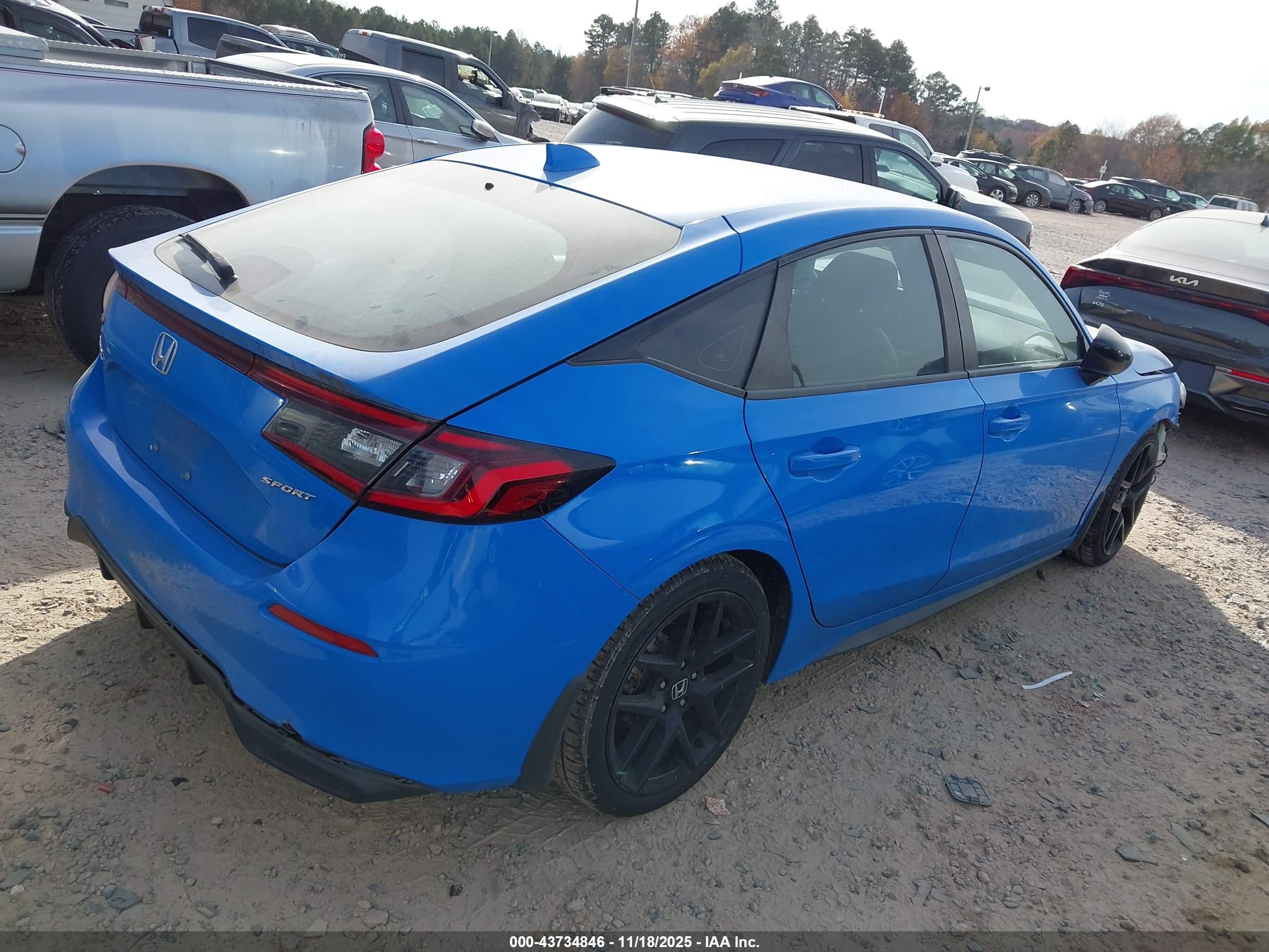 HONDA CIVIC image 4