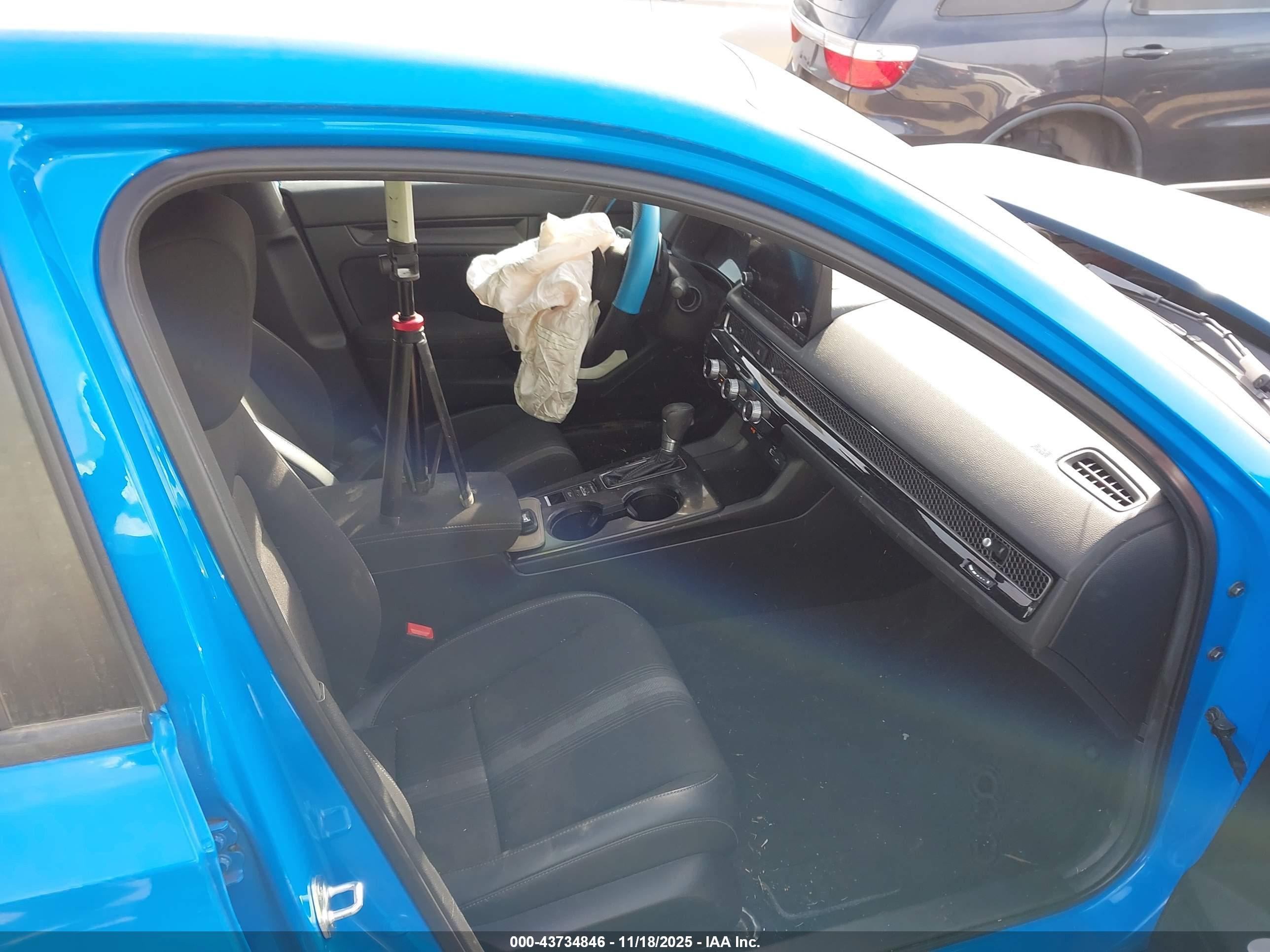 HONDA CIVIC image 5