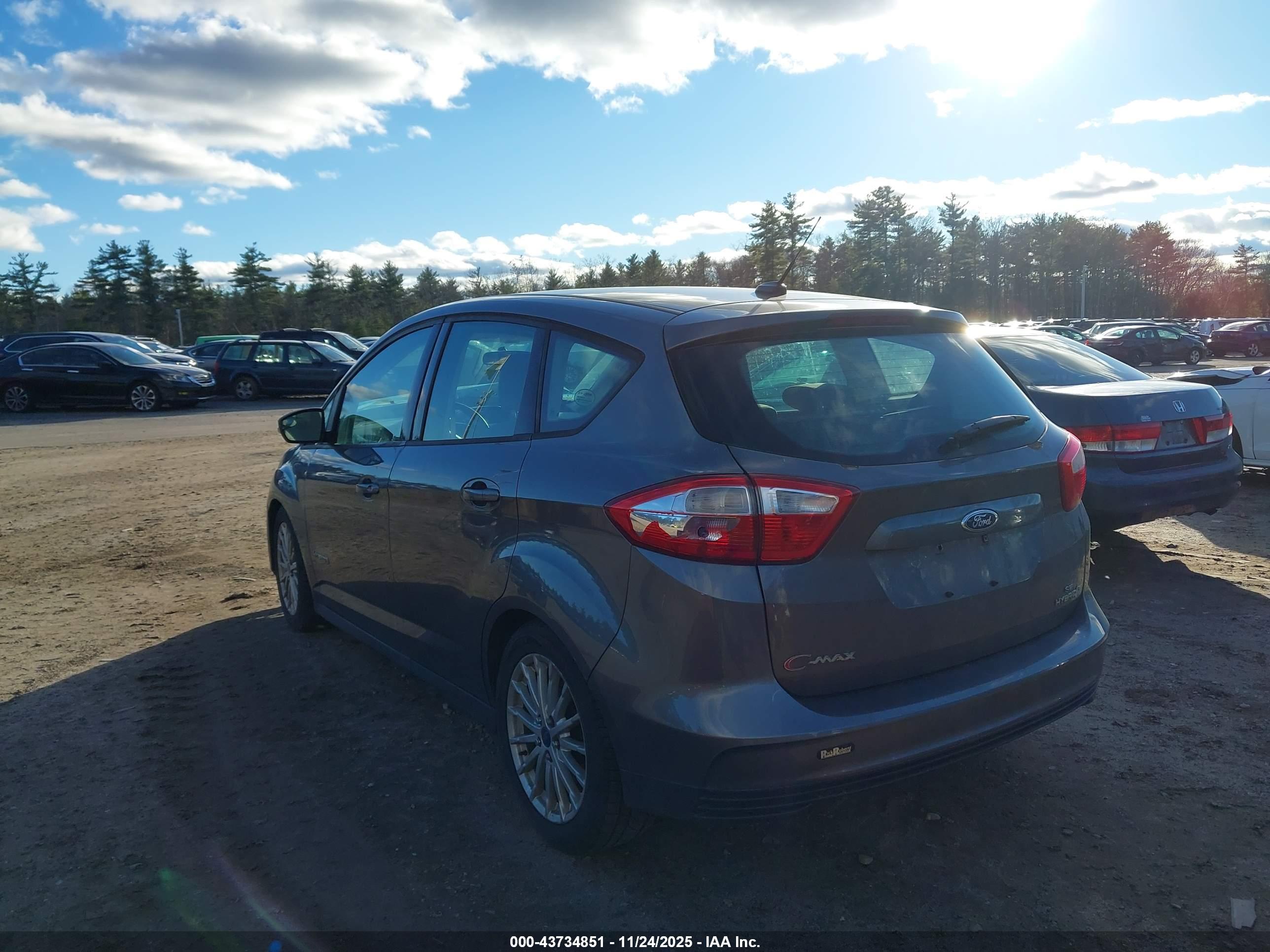 FORD C-MAX image 3