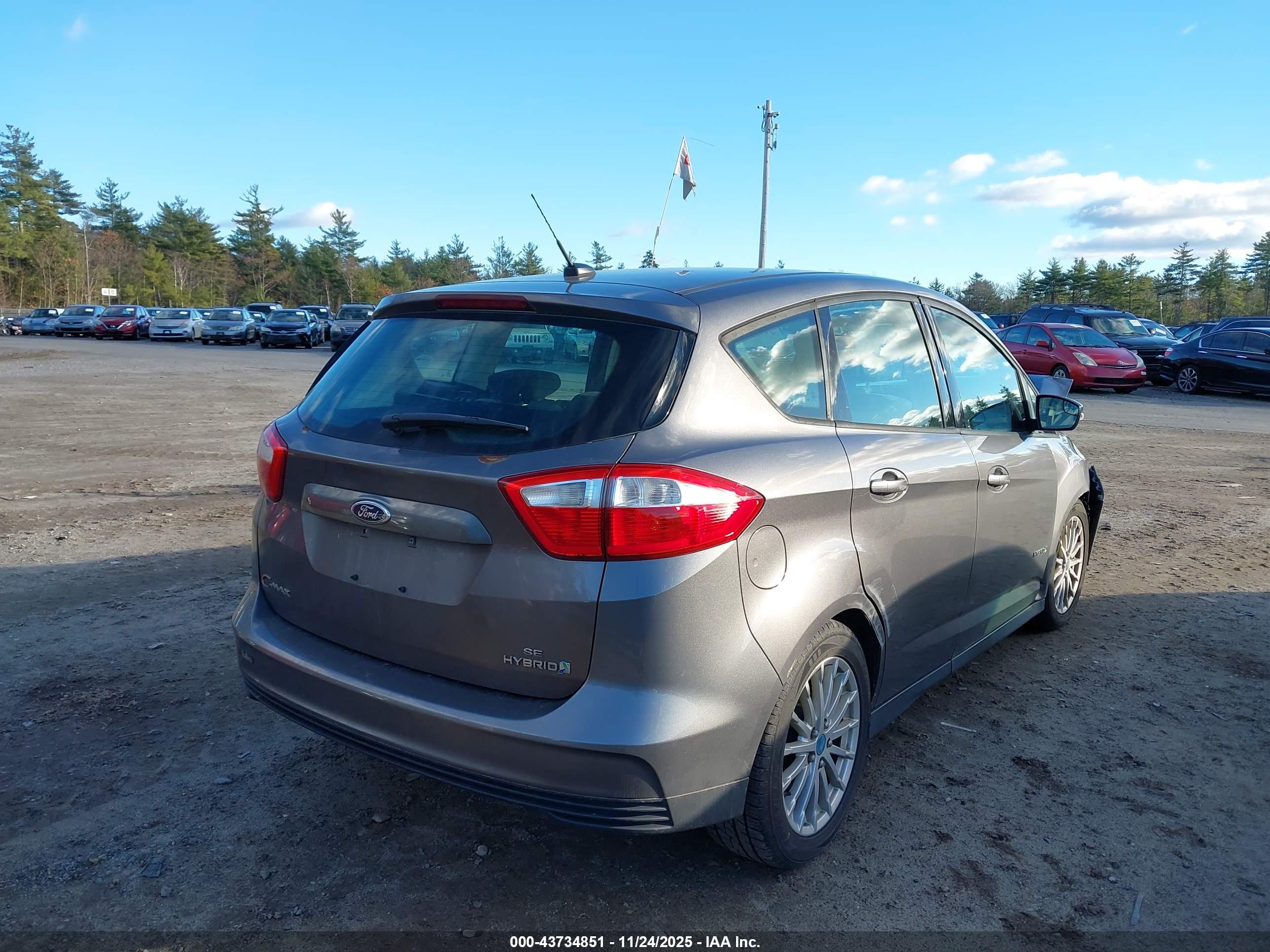 FORD C-MAX image 4