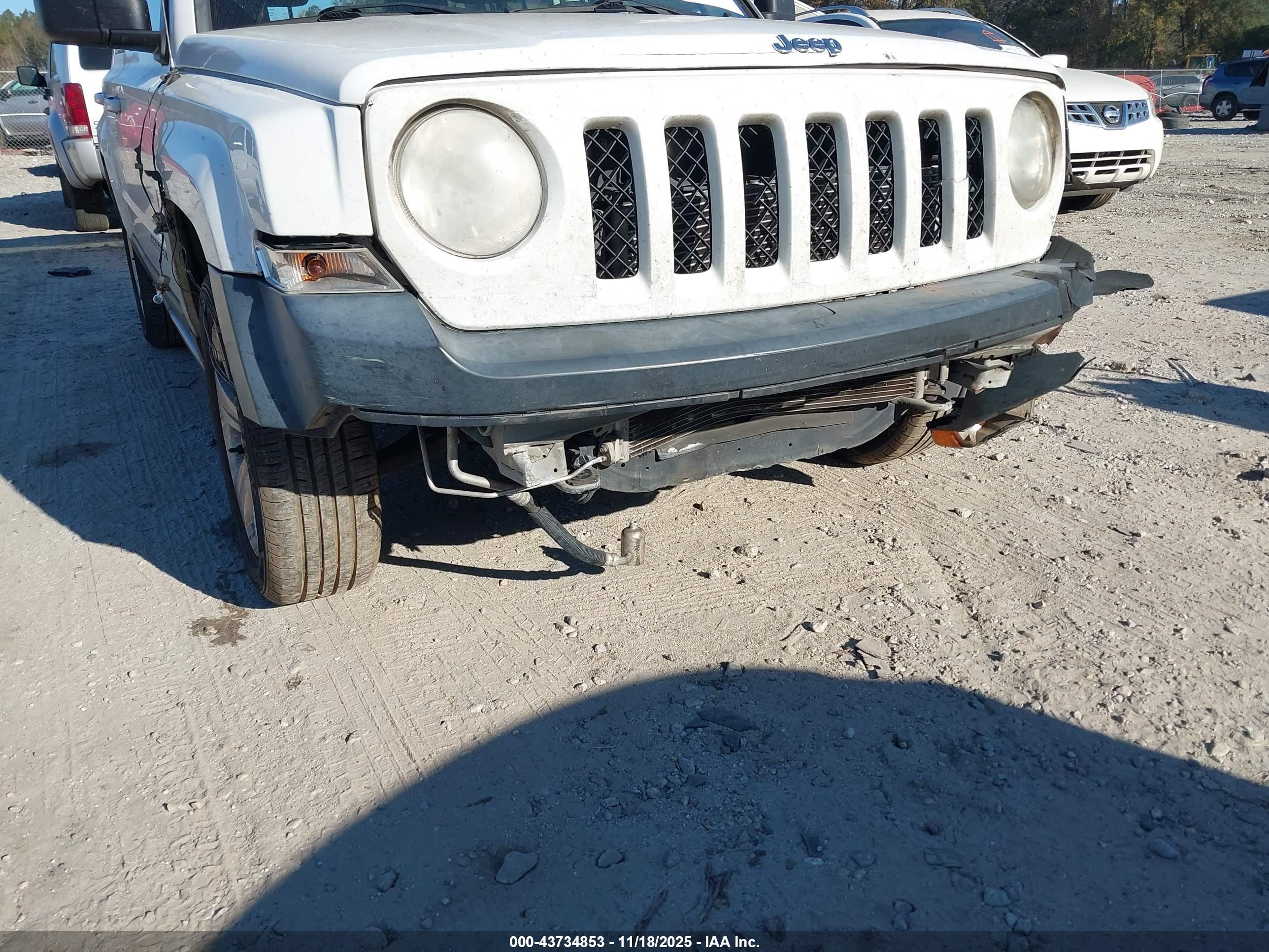 JEEP PATRIOT image 6