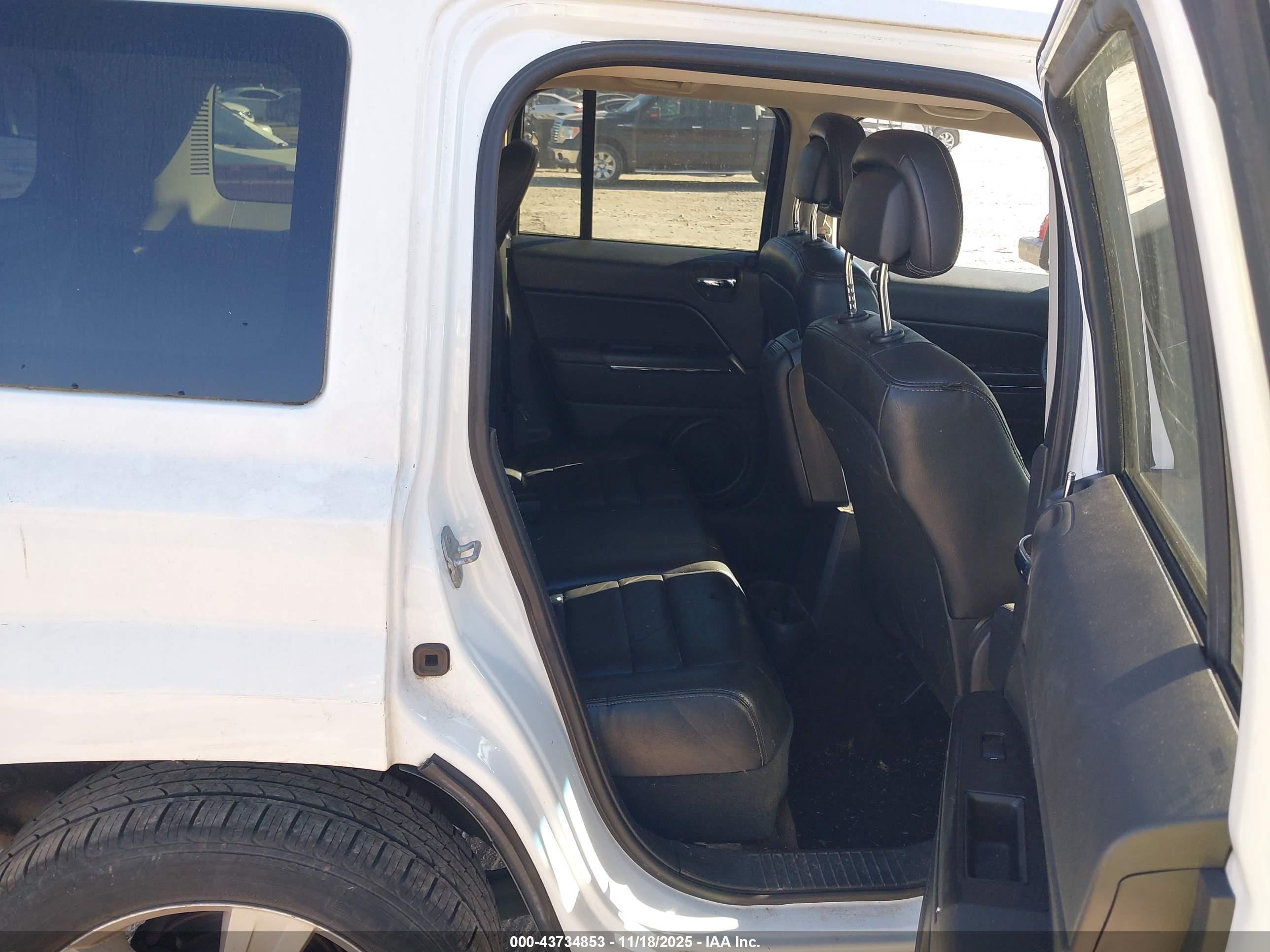 JEEP PATRIOT image 8