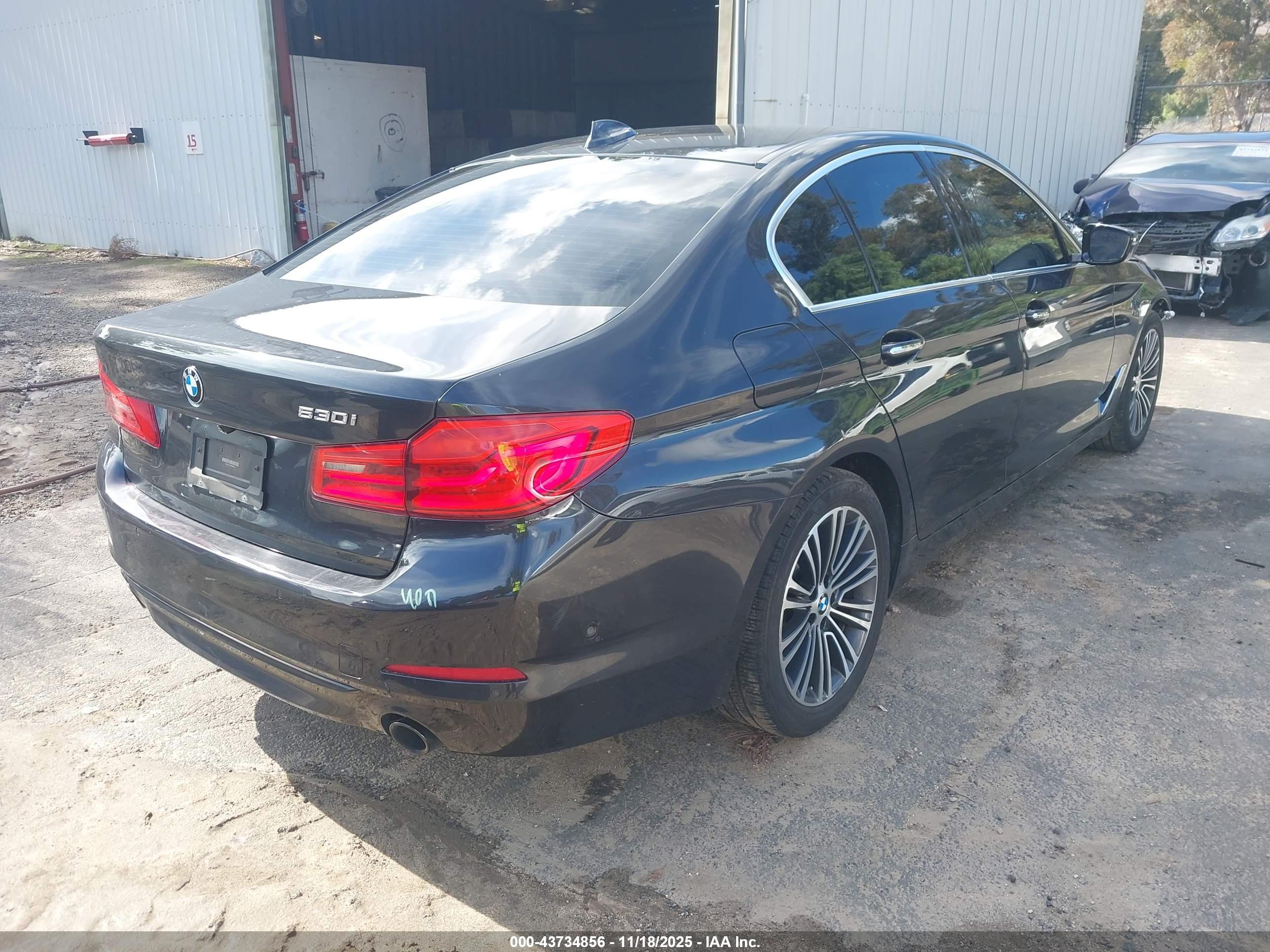 BMW 530I image 4